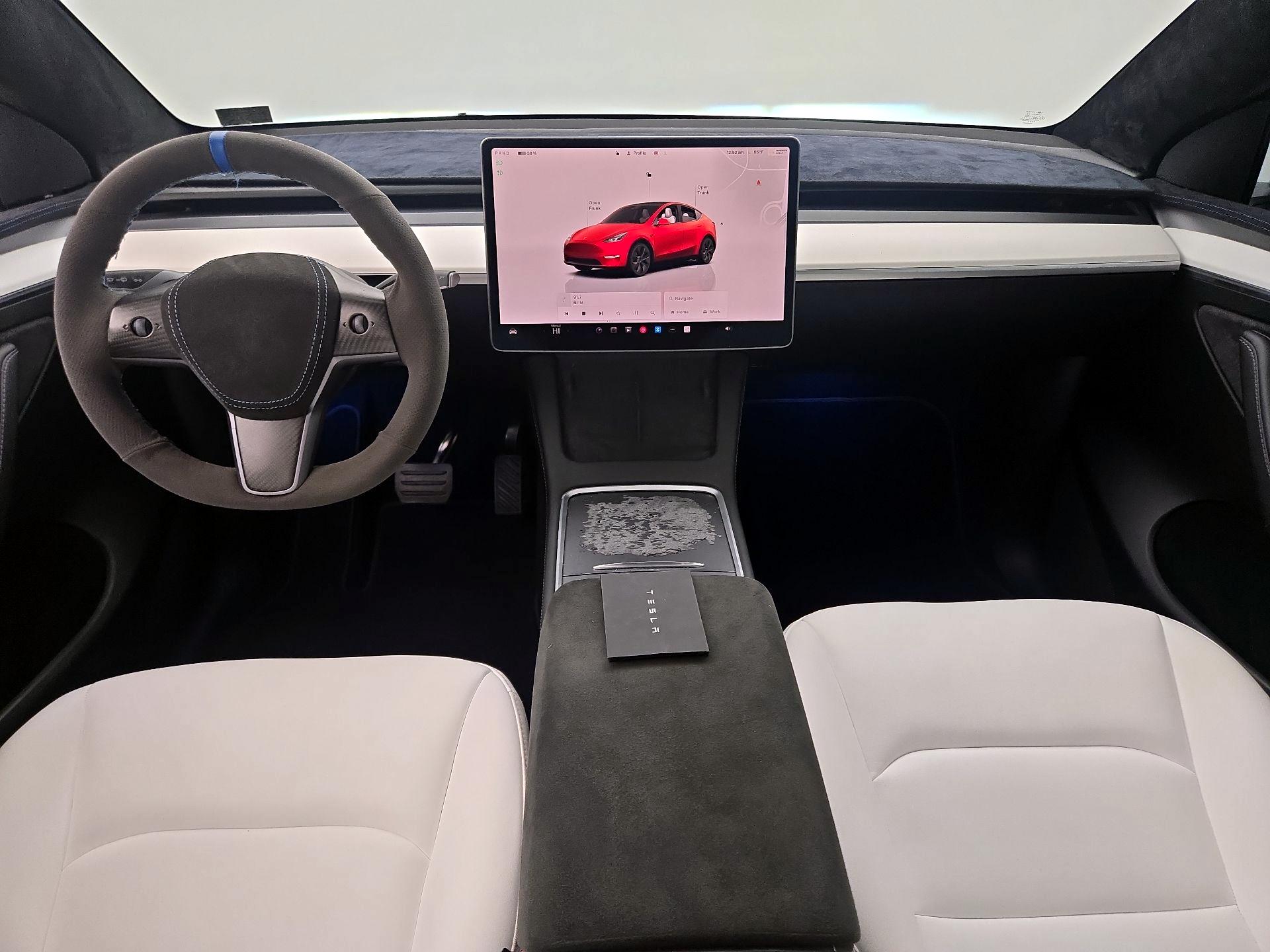 Thumbnail: 2023 Tesla Model Y - 9