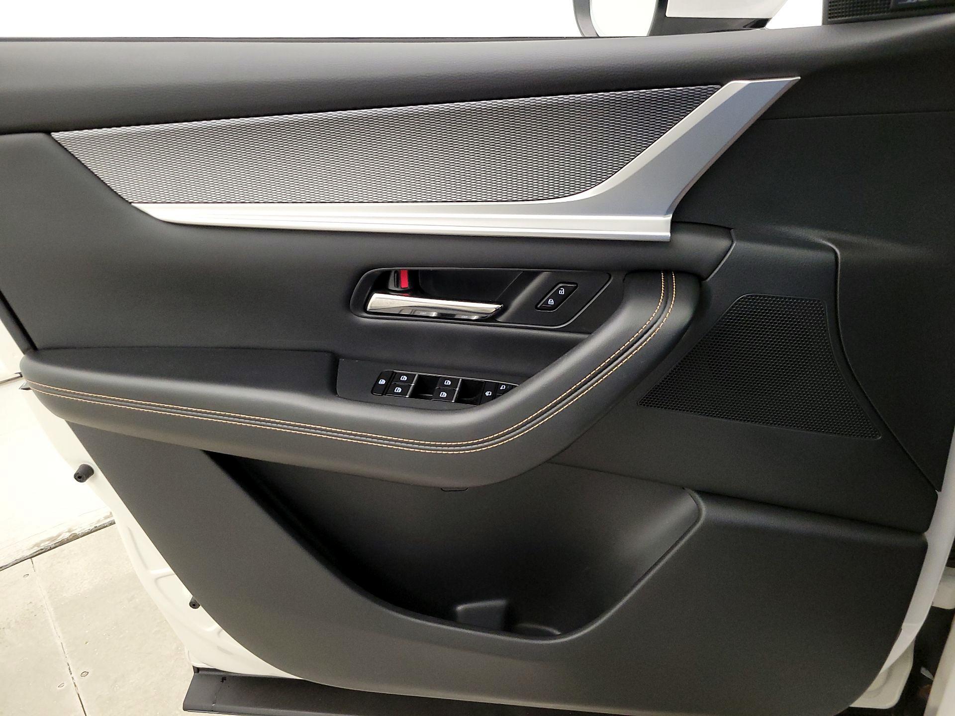 Thumbnail: 2024 Mazda CX-90 - 12