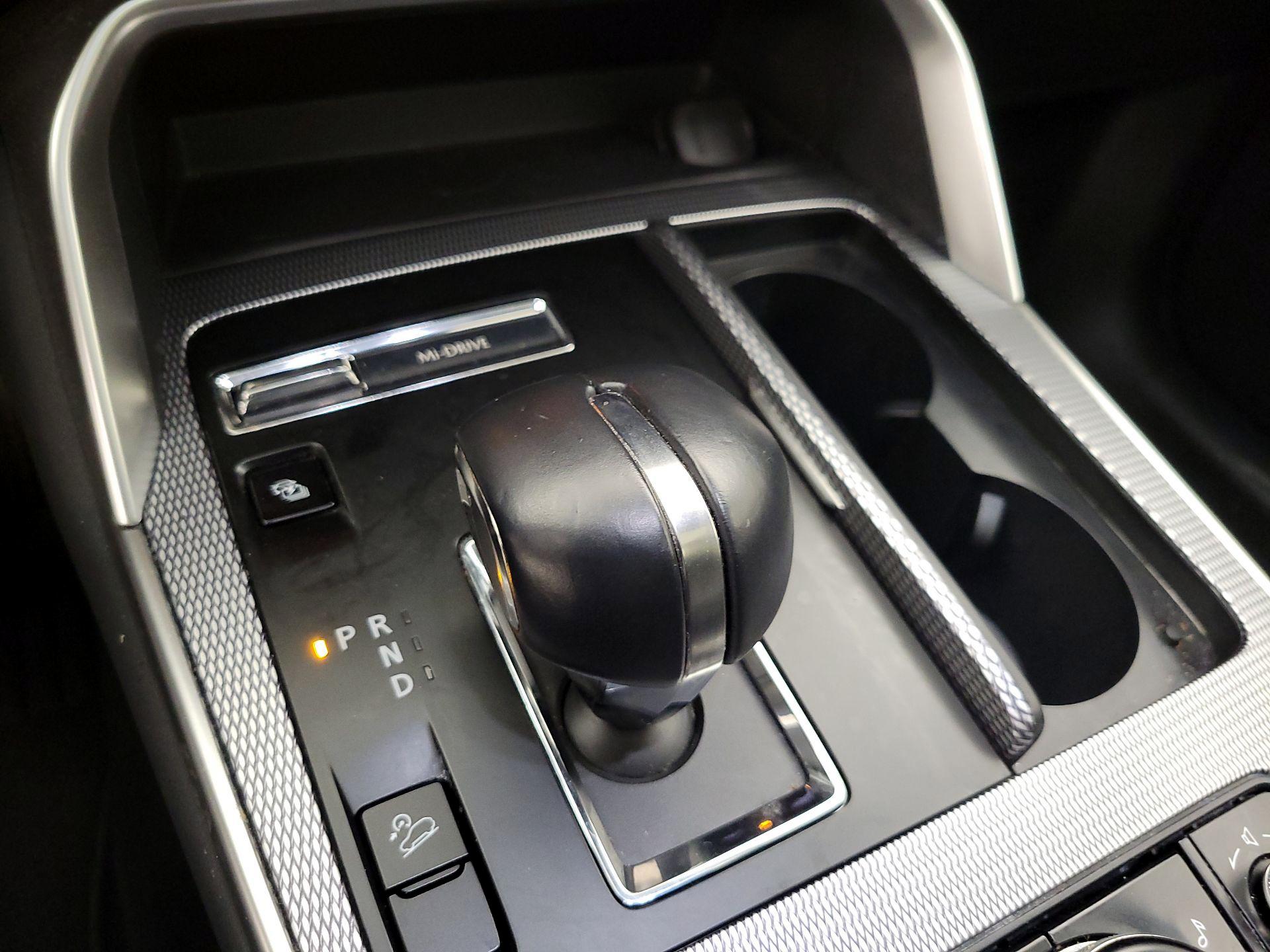 Thumbnail: 2024 Mazda CX-90 - 18