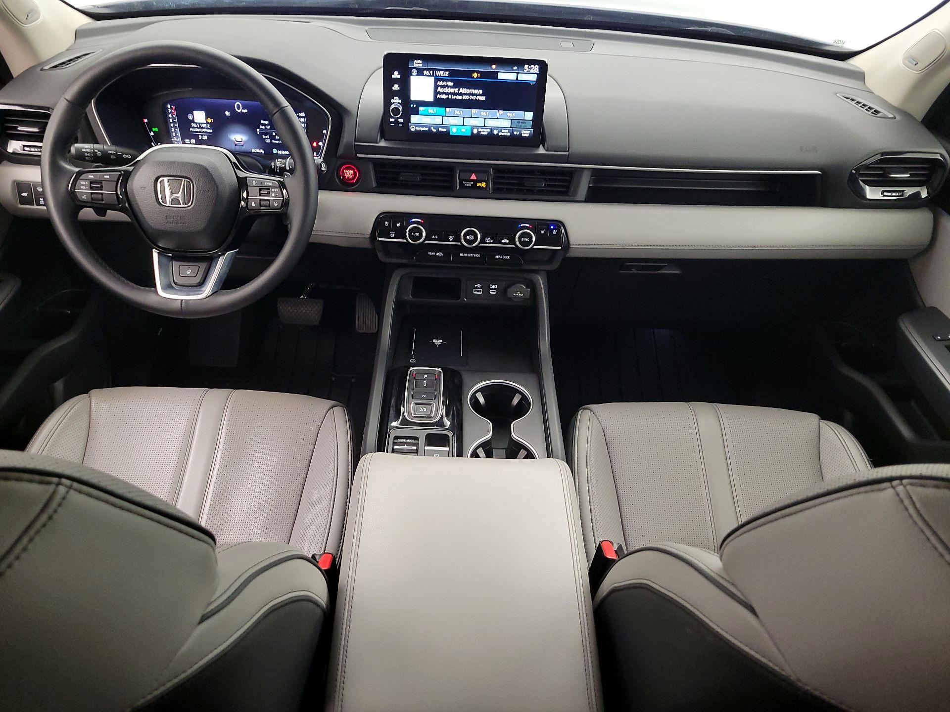 Thumbnail: 2024 Honda Pilot - 9