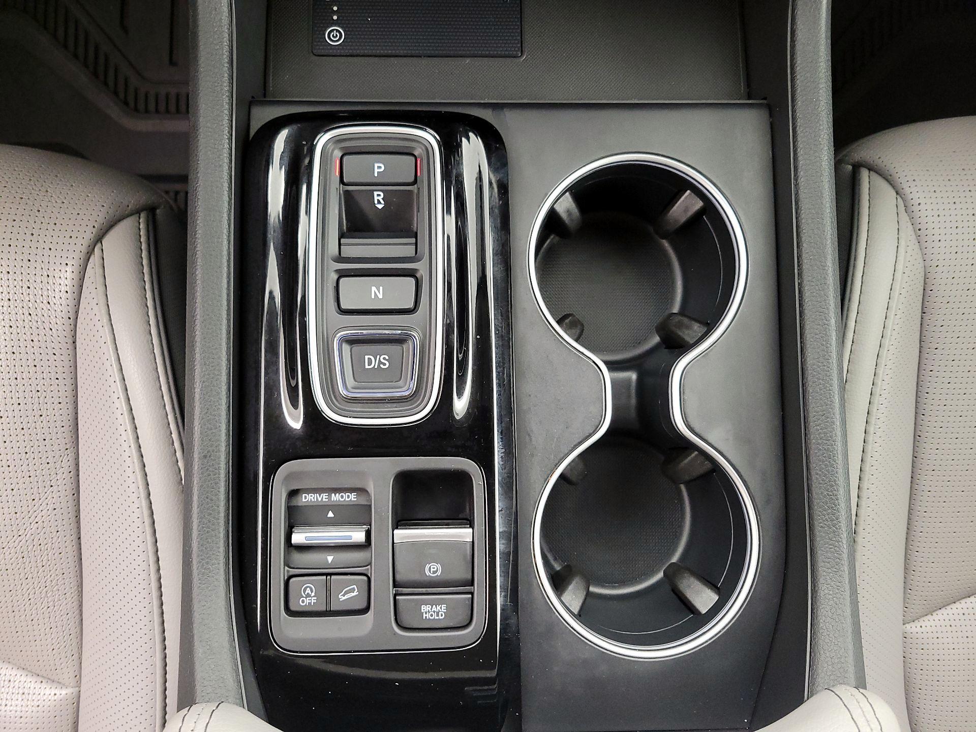 Thumbnail: 2024 Honda Pilot - 18