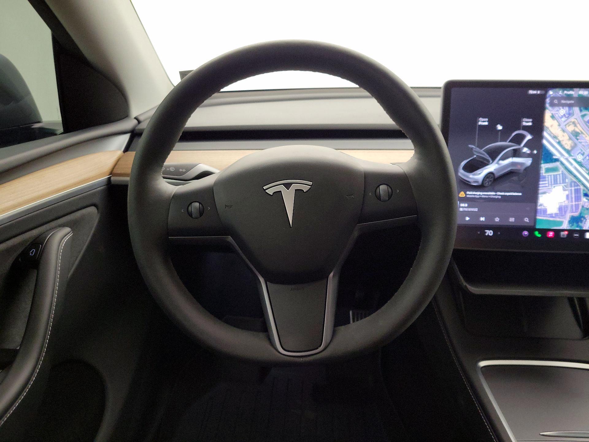 Thumbnail: 2024 Tesla Model Y - 10