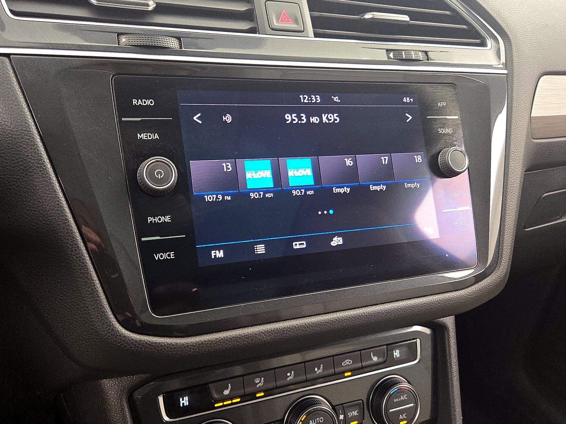 Thumbnail: 2019 Volkswagen Tiguan - 15