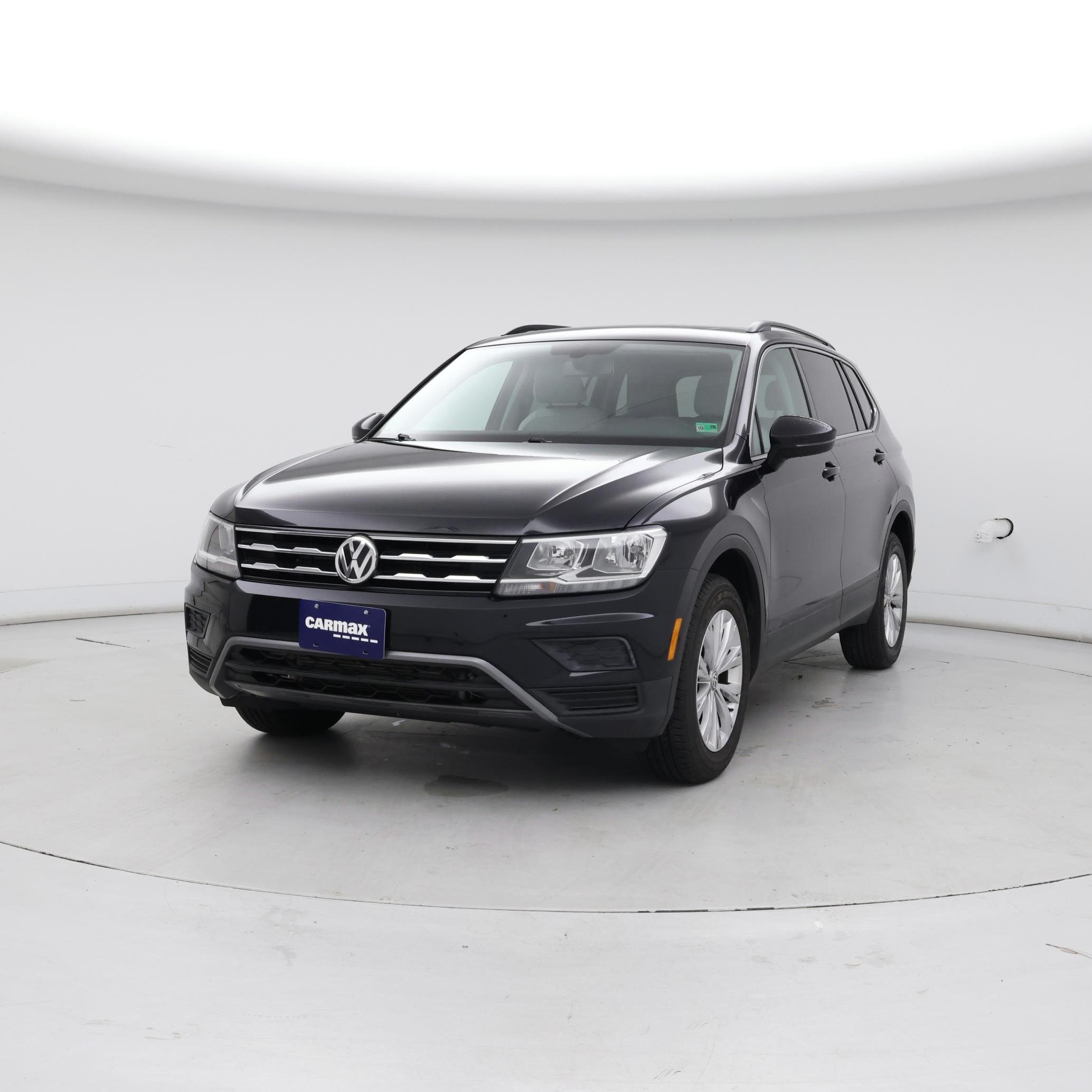 Thumbnail: 2019 Volkswagen Tiguan - 4