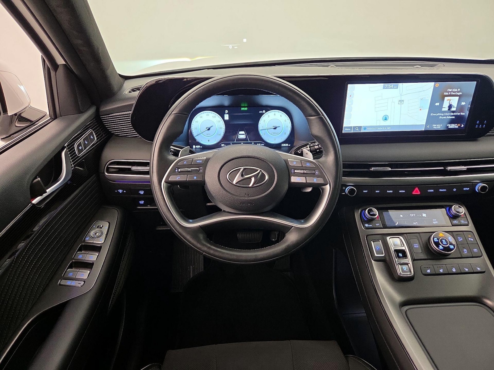 2025 Hyundai Palisade Calligraphy Night Edition - Photo 11