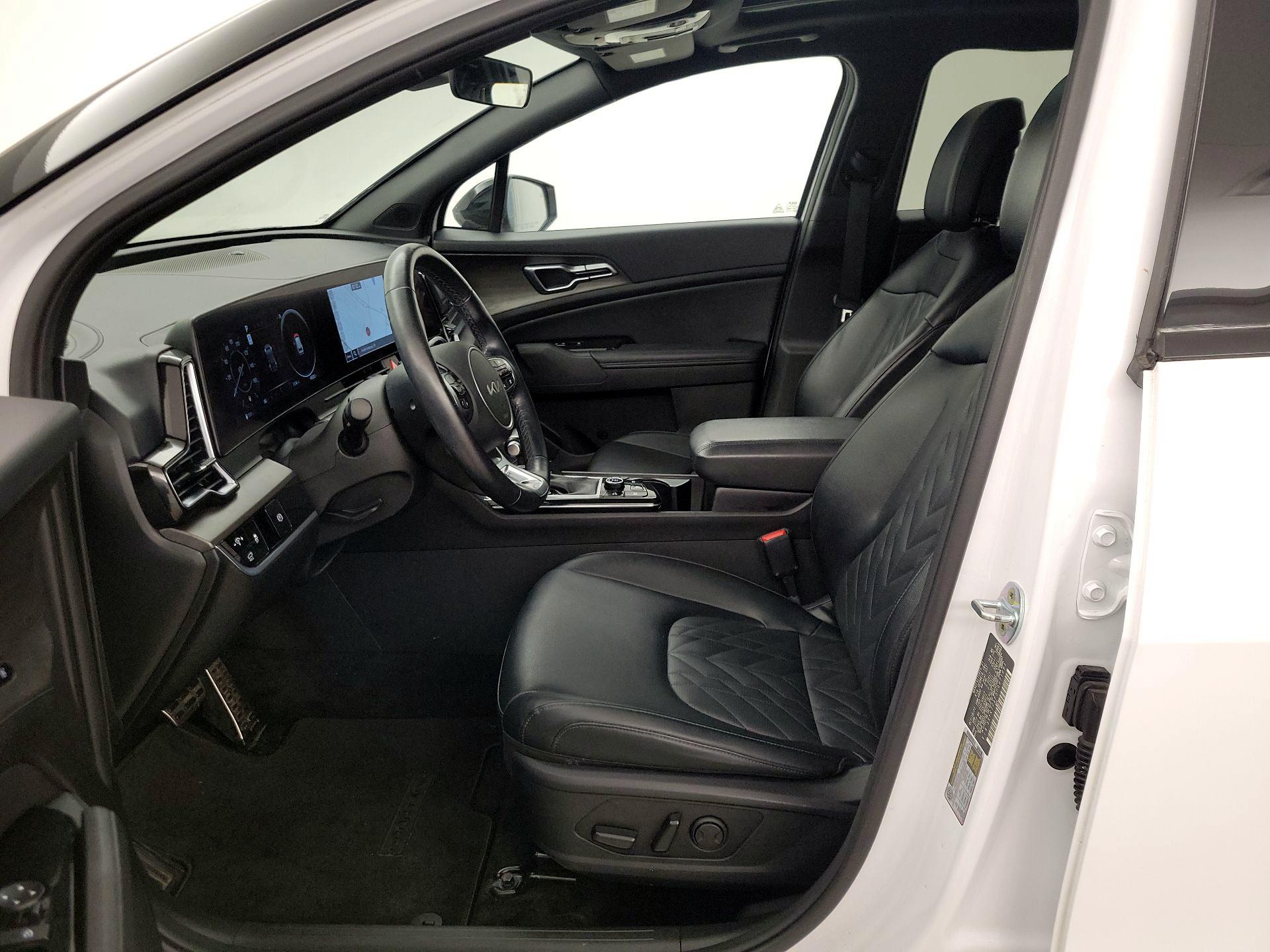 Thumbnail: 2023 Kia Sportage - 11