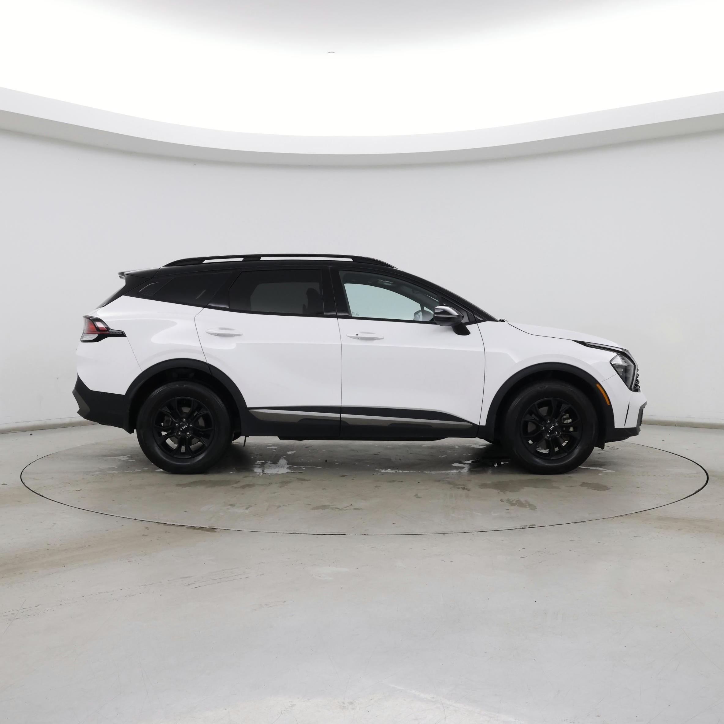 Thumbnail: 2023 Kia Sportage - 7