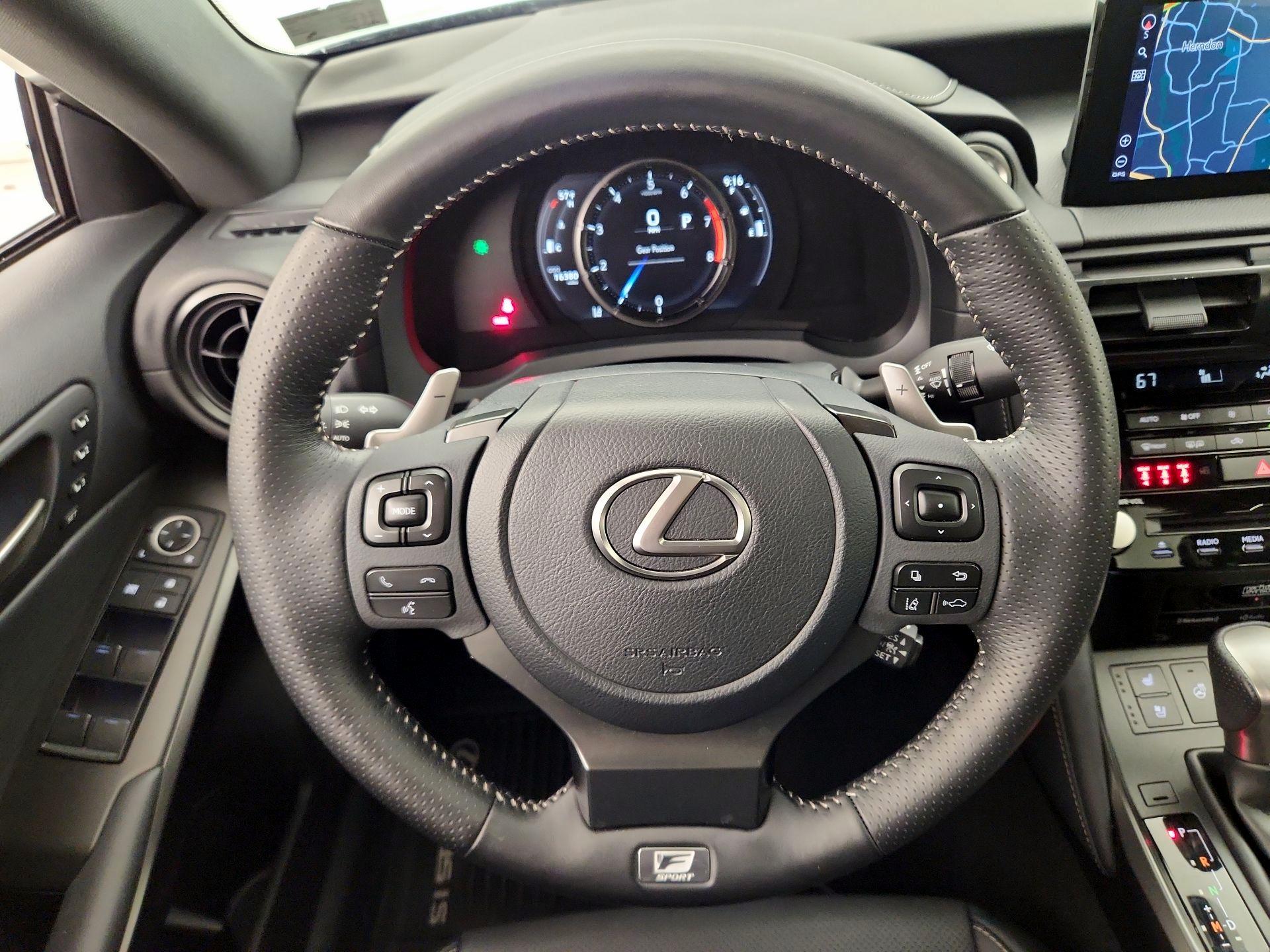 Thumbnail: 2023 Lexus IS - 10