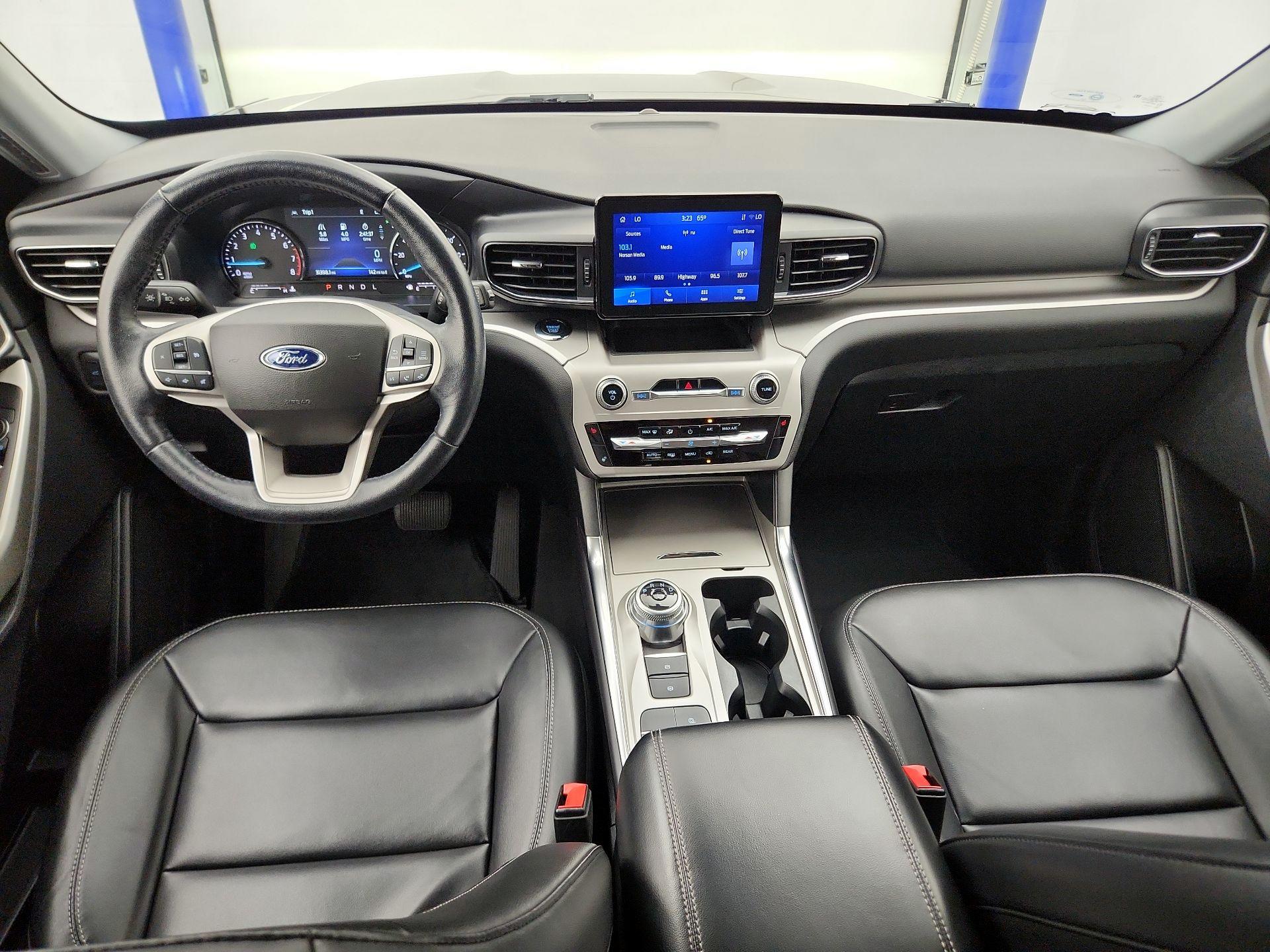 Thumbnail: 2022 Ford Explorer - 9
