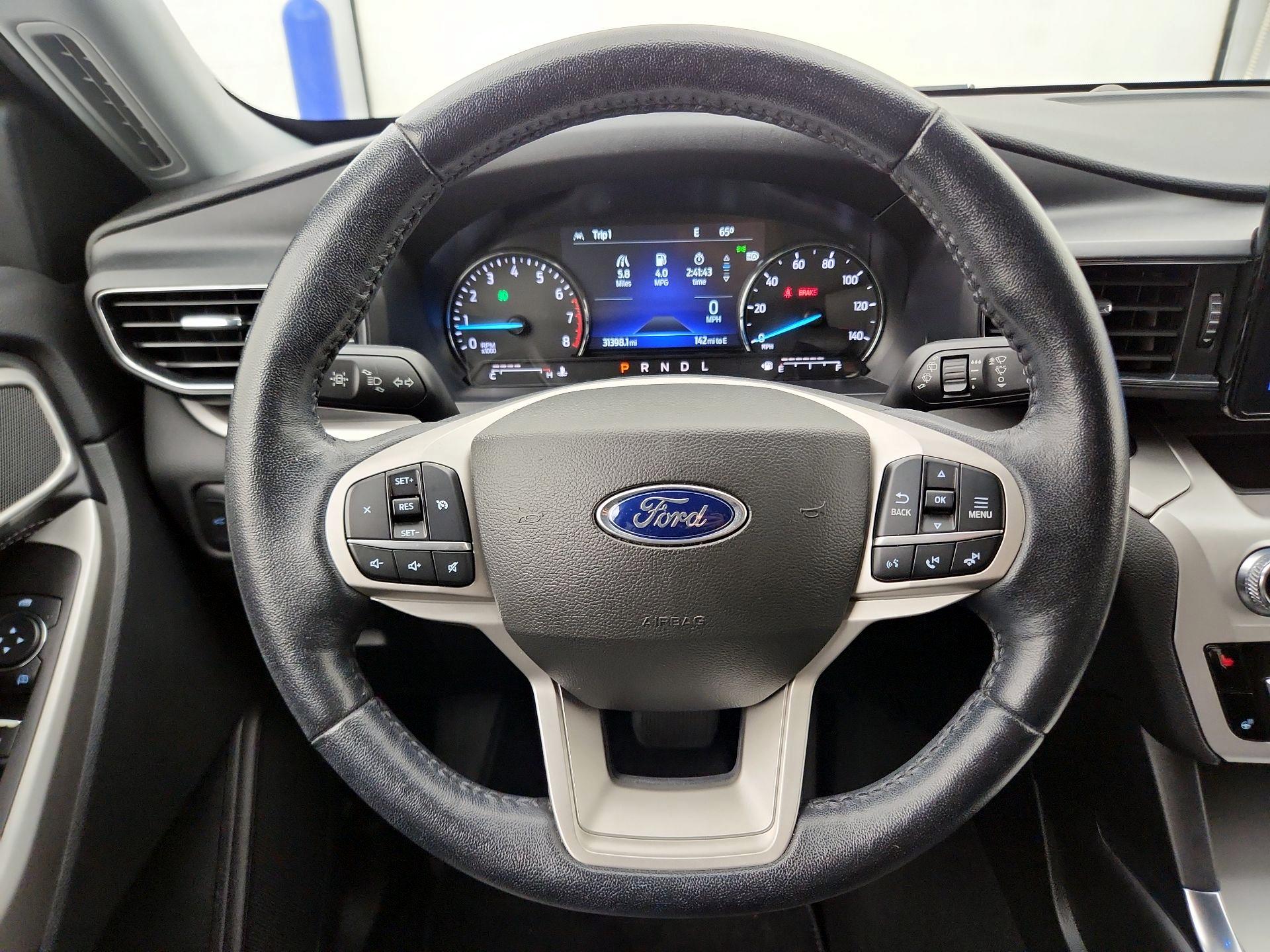 Thumbnail: 2022 Ford Explorer - 10