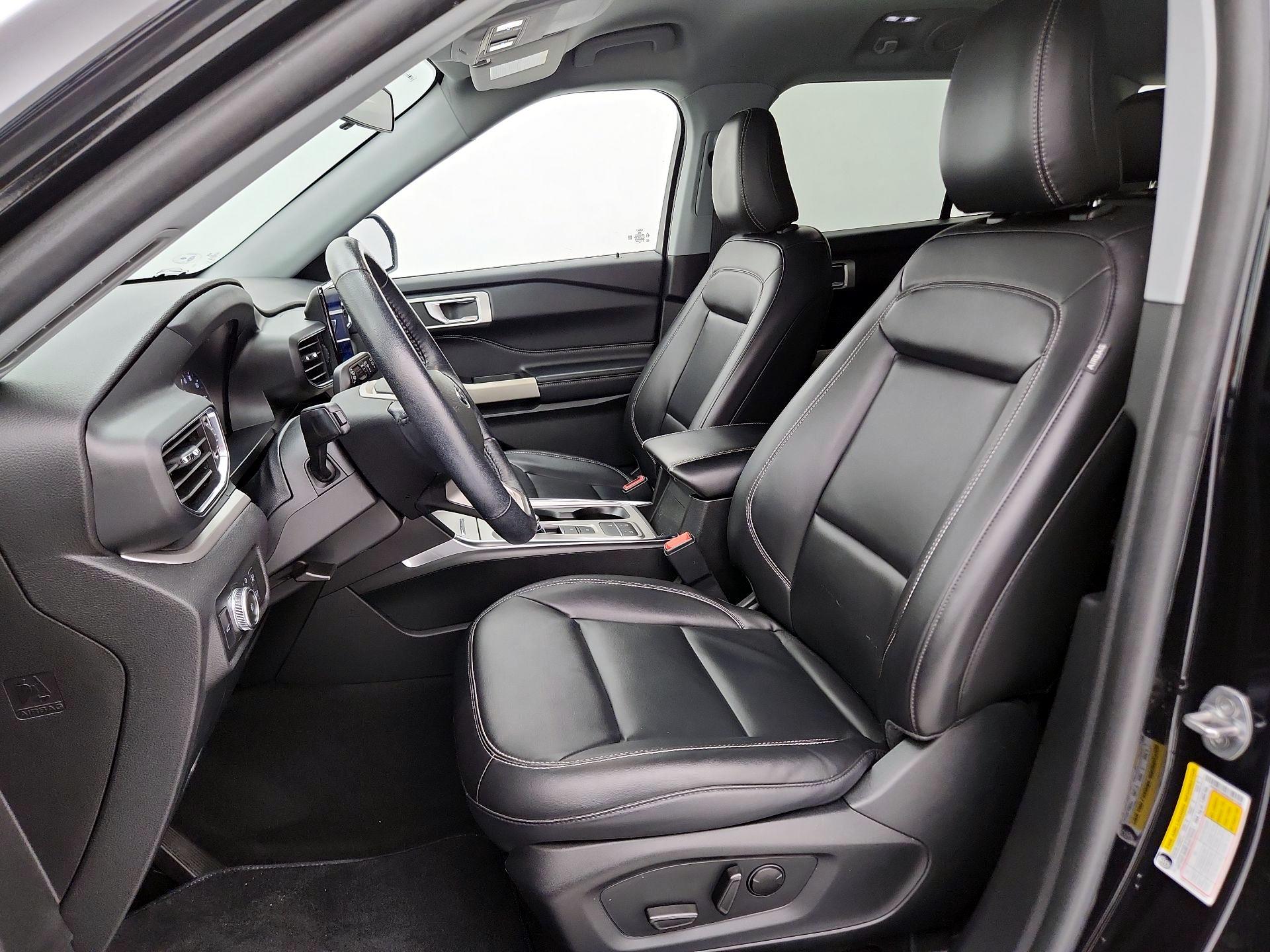 Thumbnail: 2022 Ford Explorer - 11