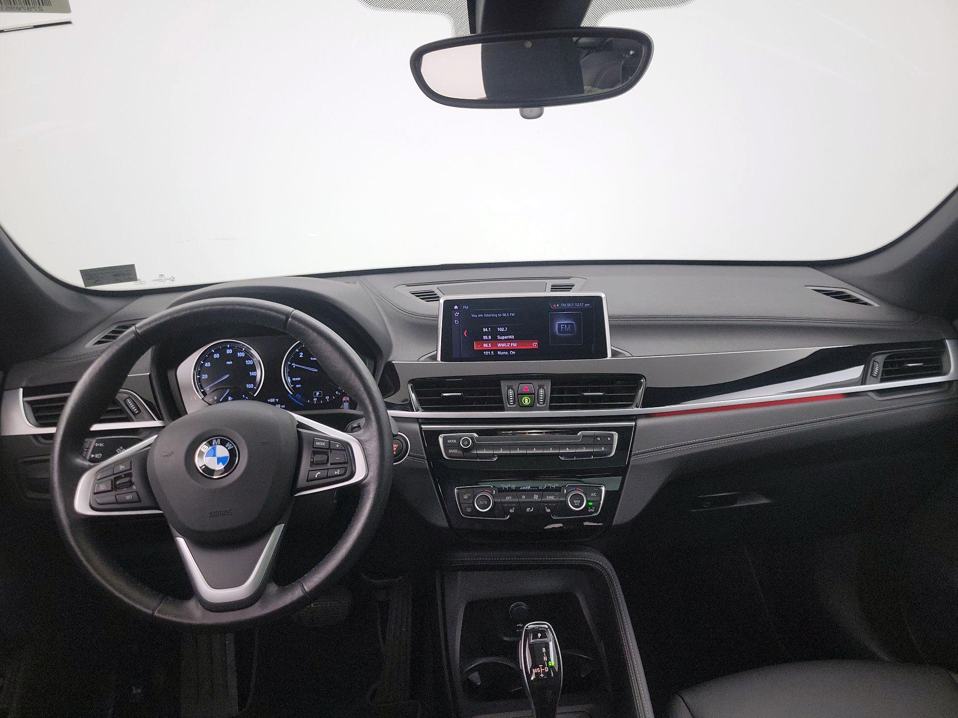 Thumbnail: 2022 BMW X1 - 9