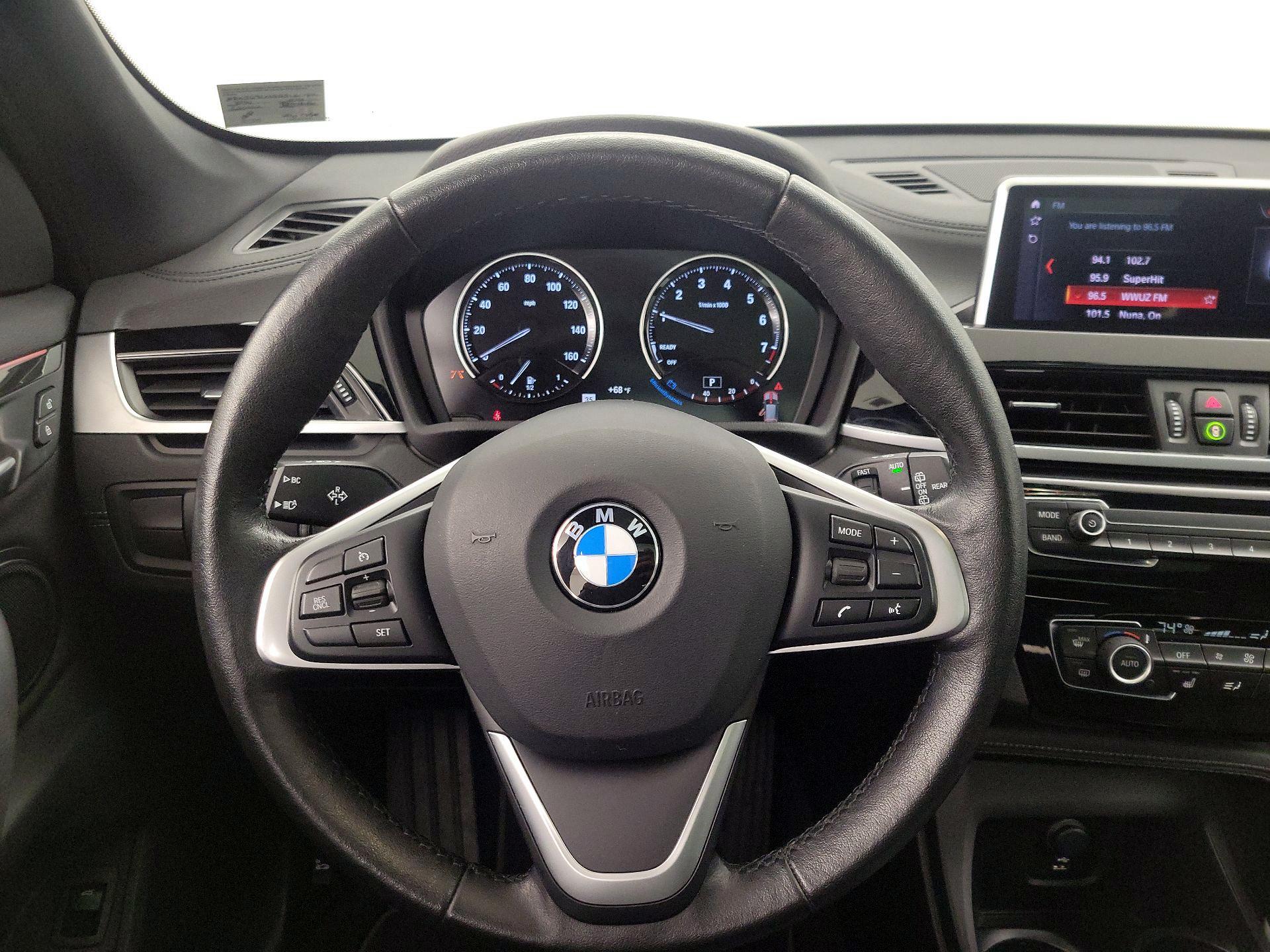 Thumbnail: 2022 BMW X1 - 10