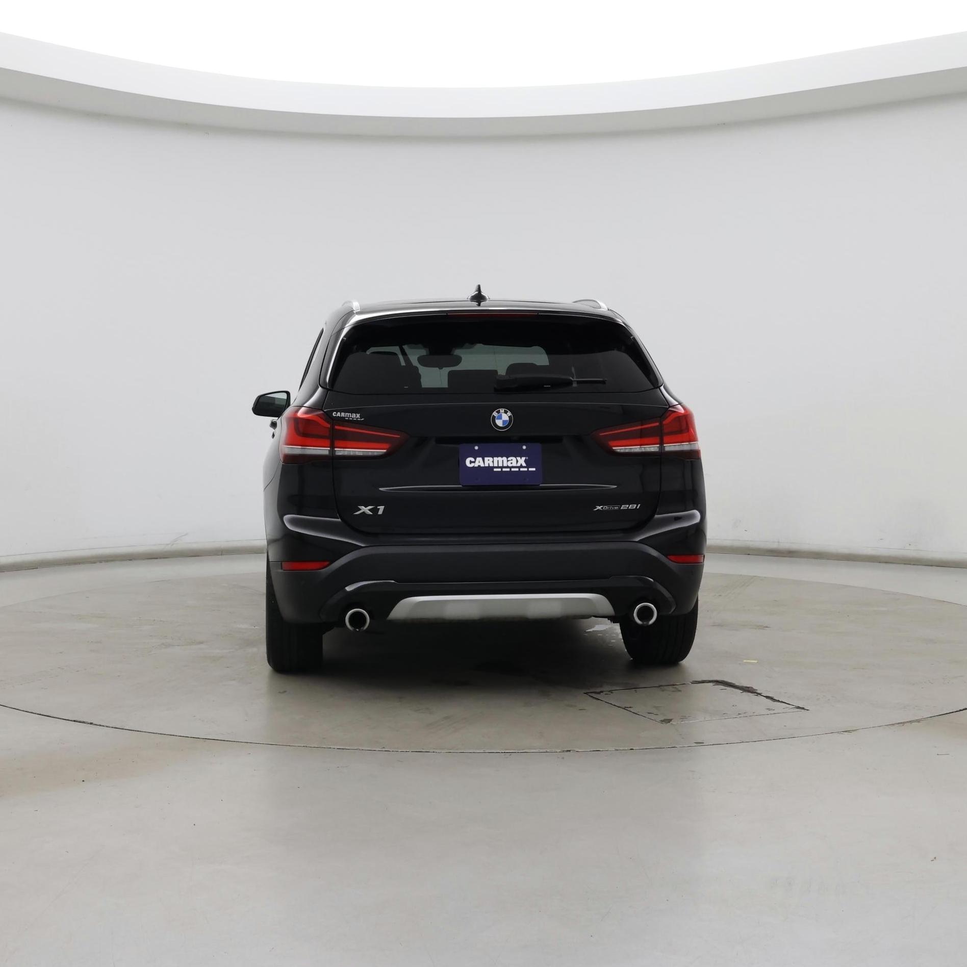 Thumbnail: 2022 BMW X1 - 6