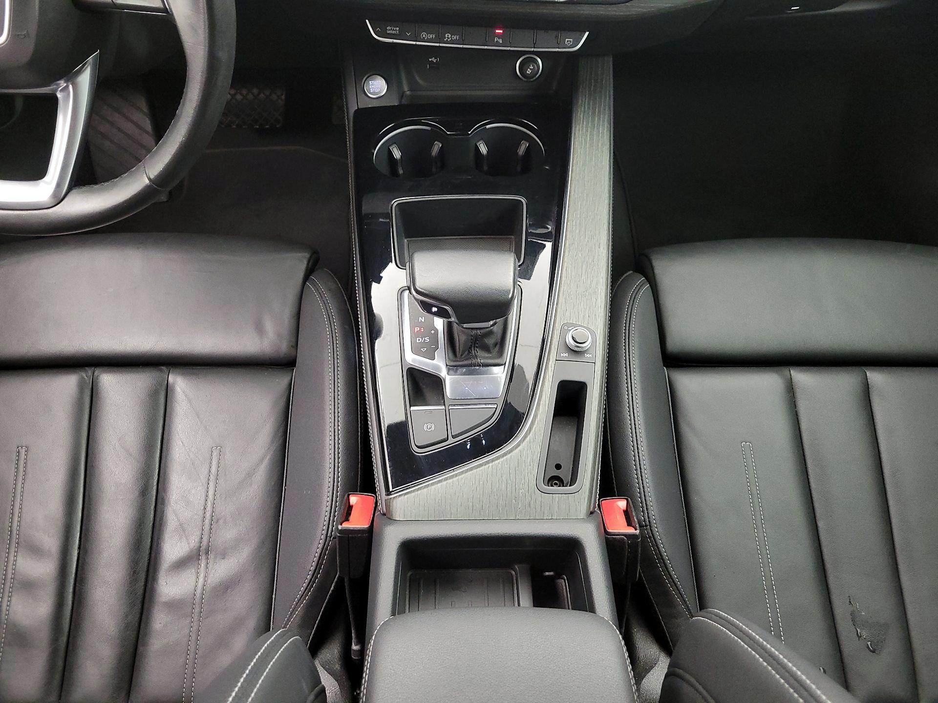 Thumbnail: 2023 Audi A4 - 18