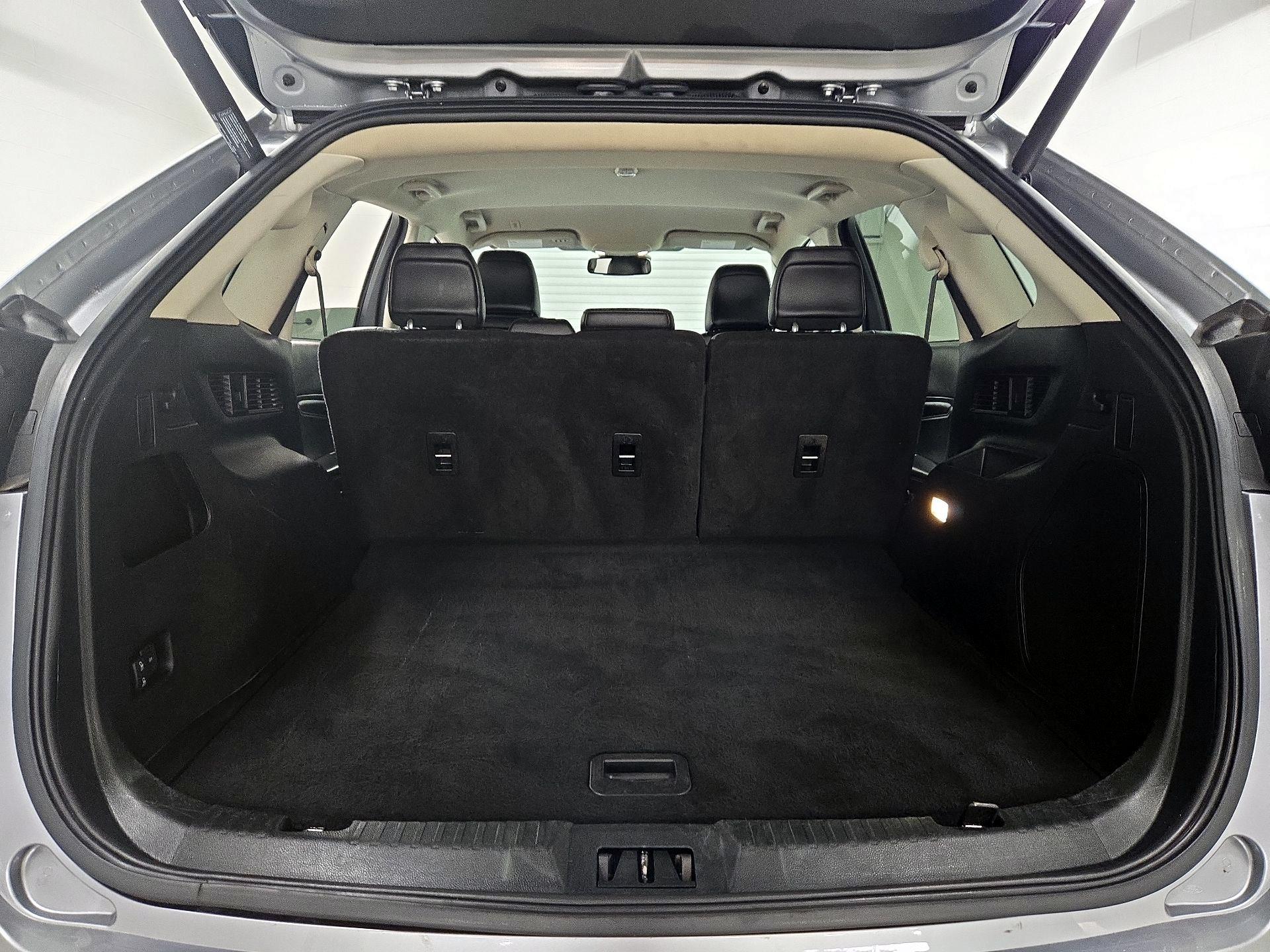 Thumbnail: 2022 Ford Edge - 20