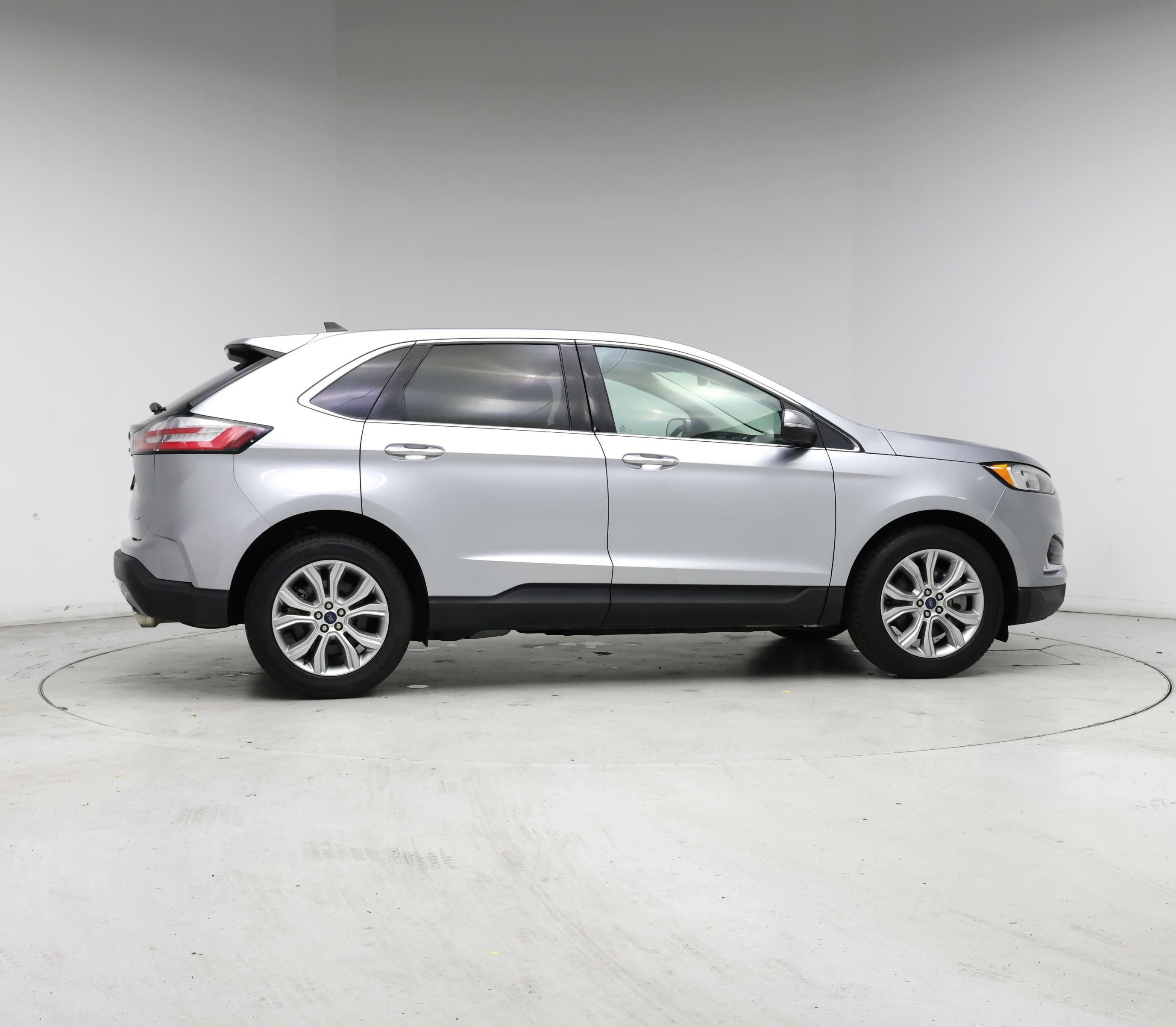 Thumbnail: 2022 Ford Edge - 7