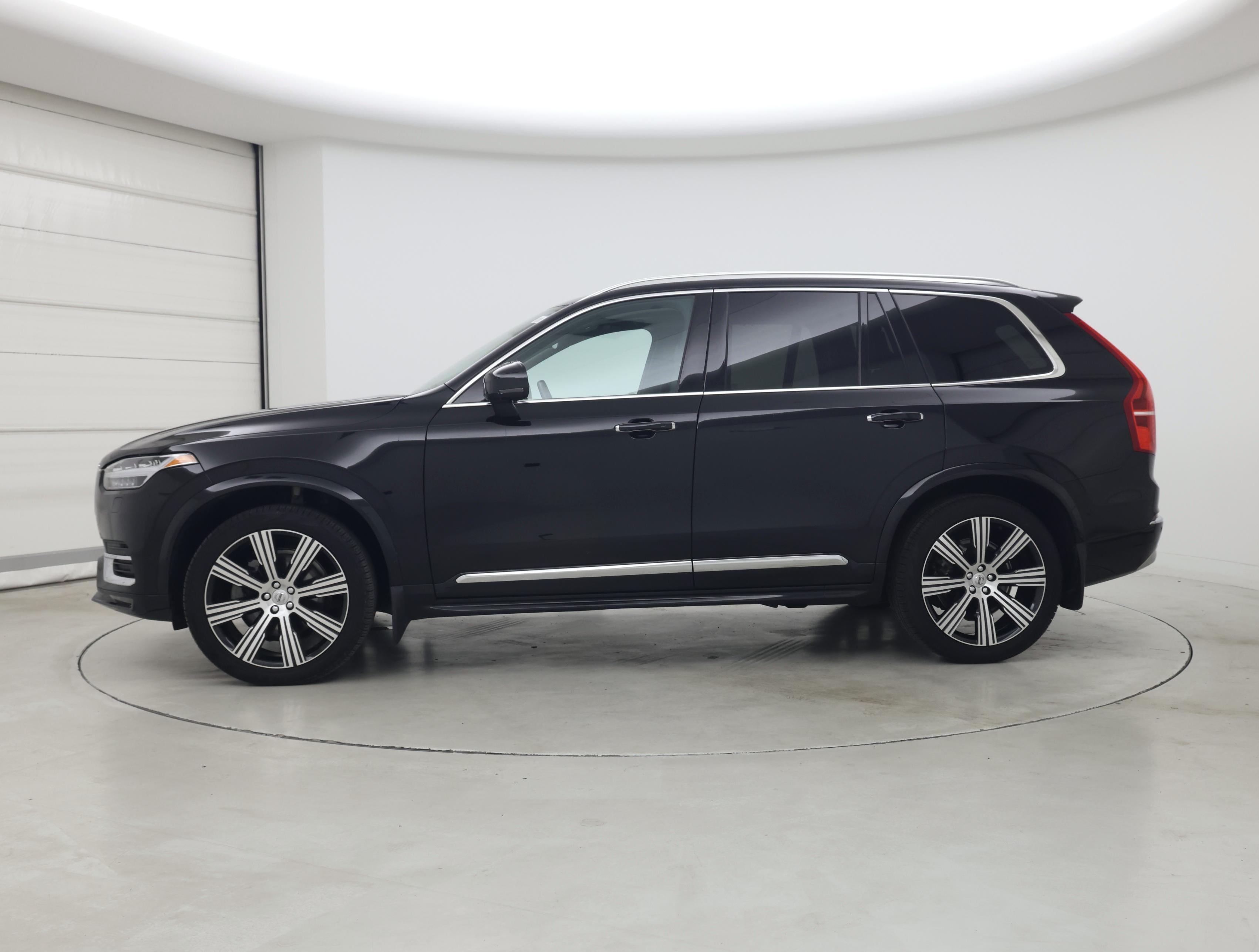 Thumbnail: 2022 Volvo XC90 - 3