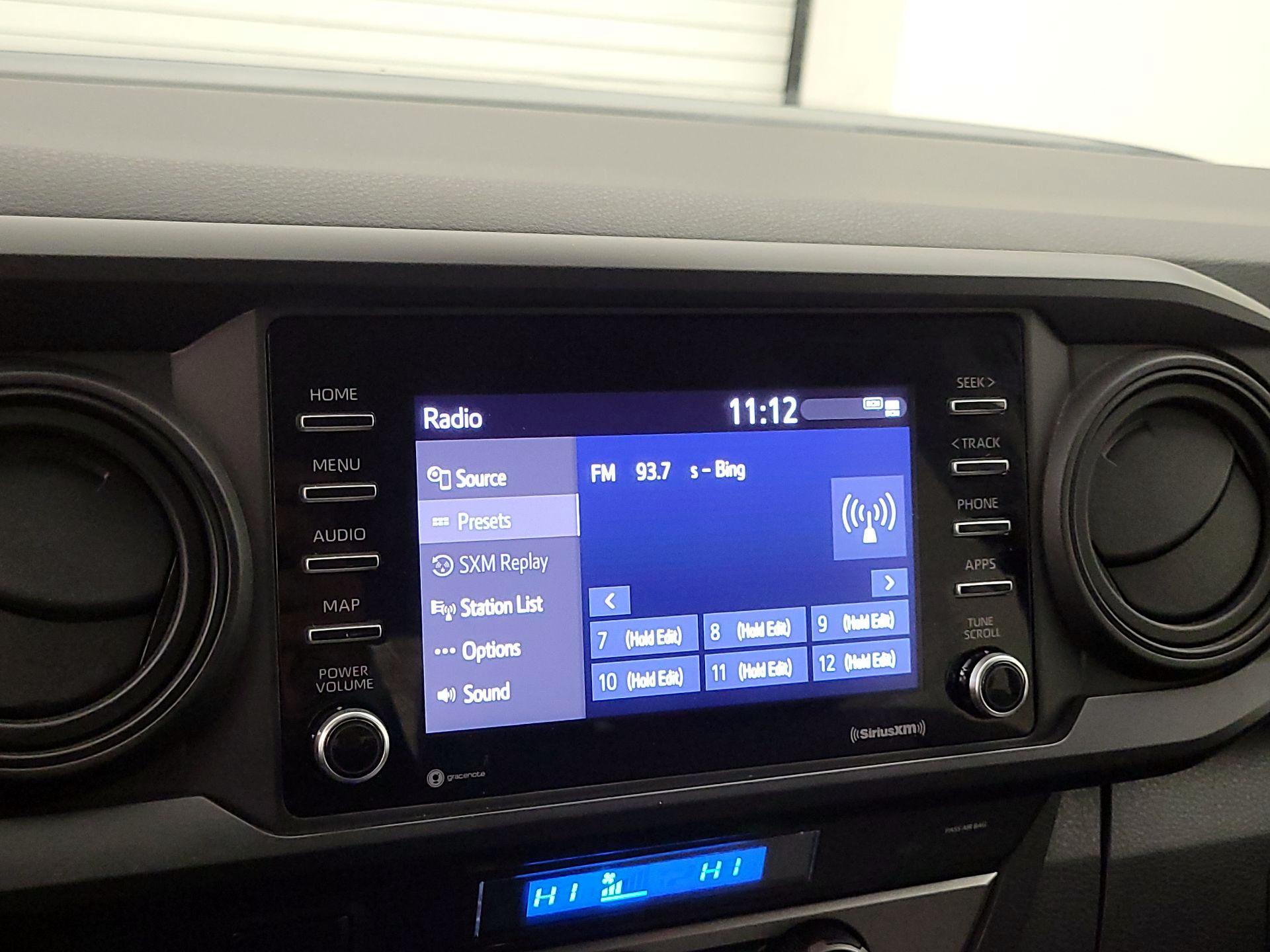 Thumbnail: 2022 Toyota Tacoma - 15