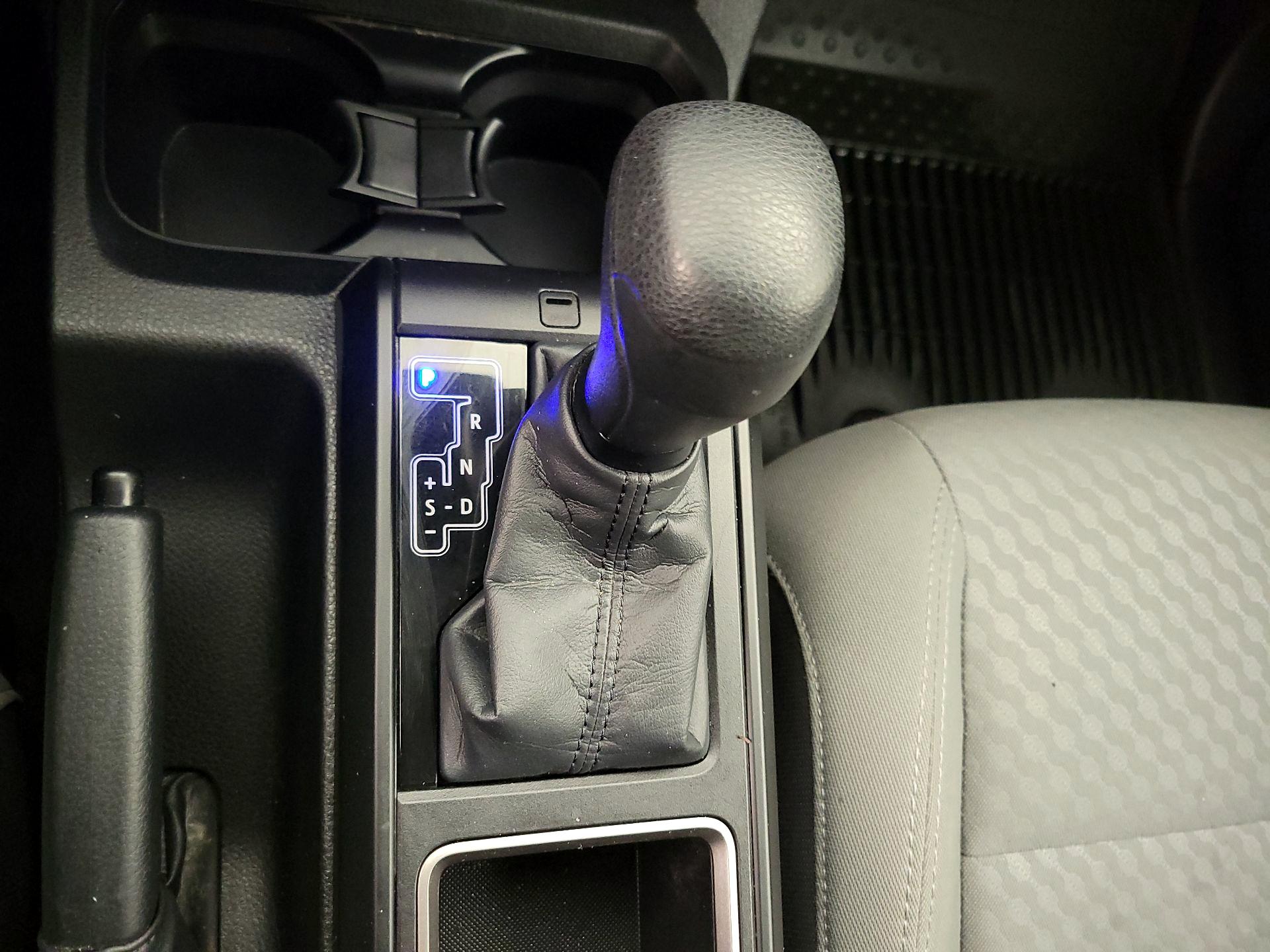 Thumbnail: 2022 Toyota Tacoma - 17