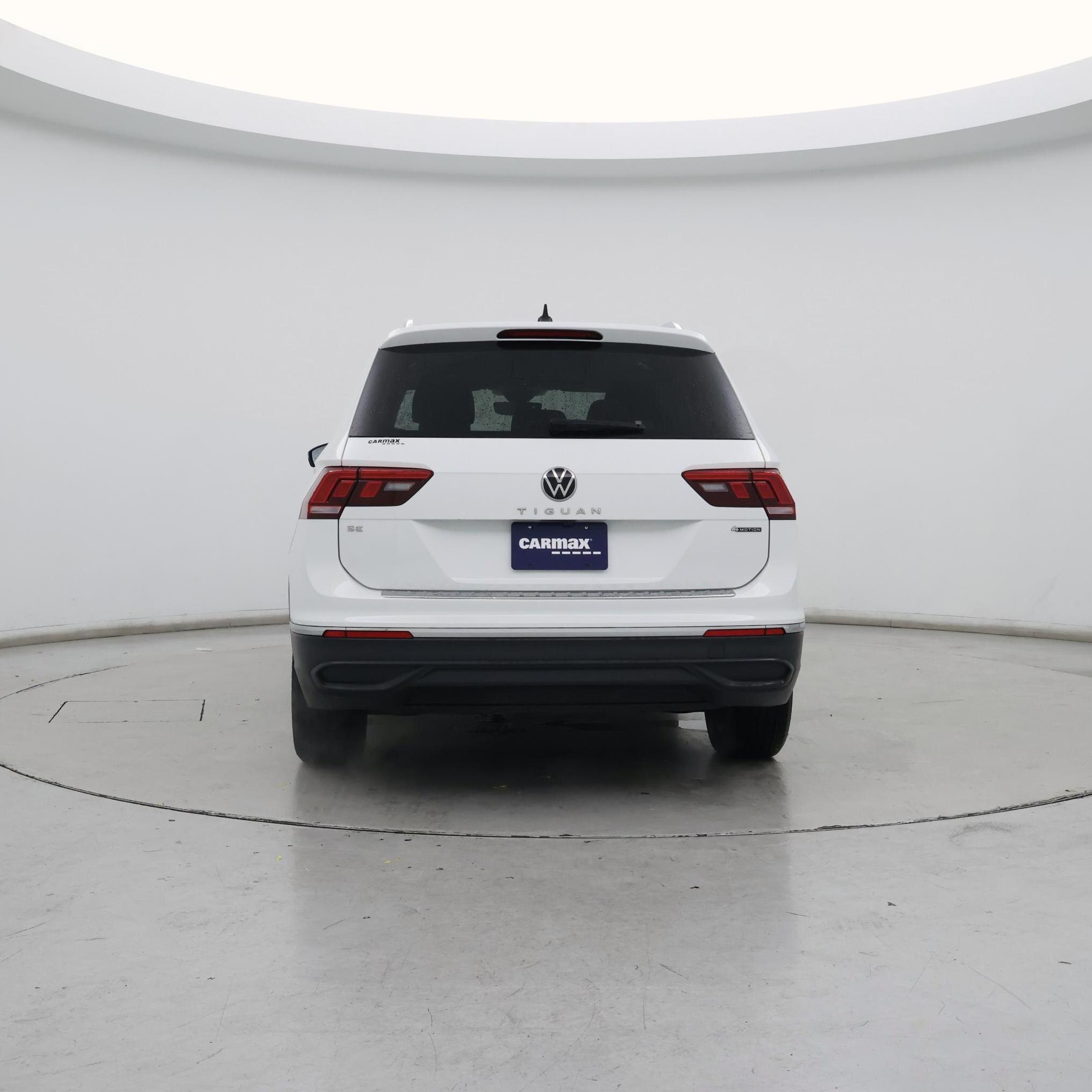 Thumbnail: 2022 Volkswagen Tiguan - 6