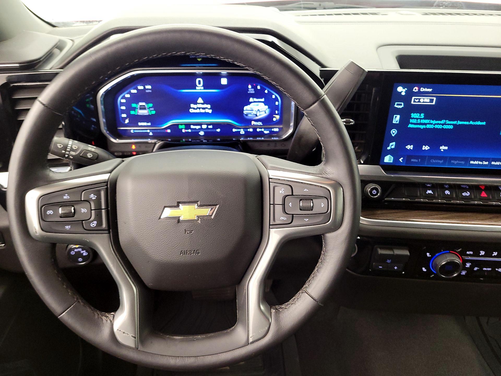 Thumbnail: 2022 Chevrolet Silverado 1500 - 10