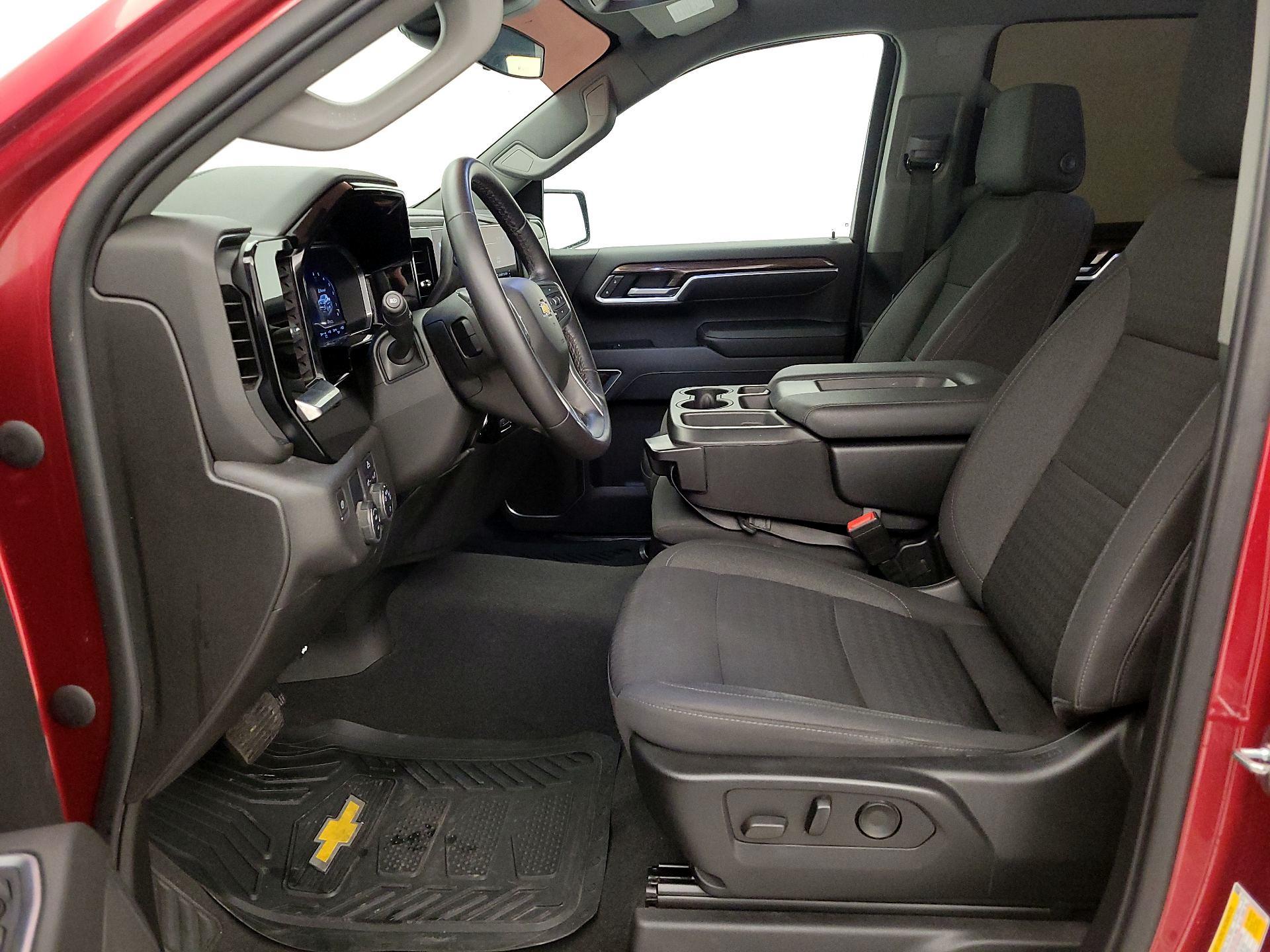 Thumbnail: 2022 Chevrolet Silverado 1500 - 11