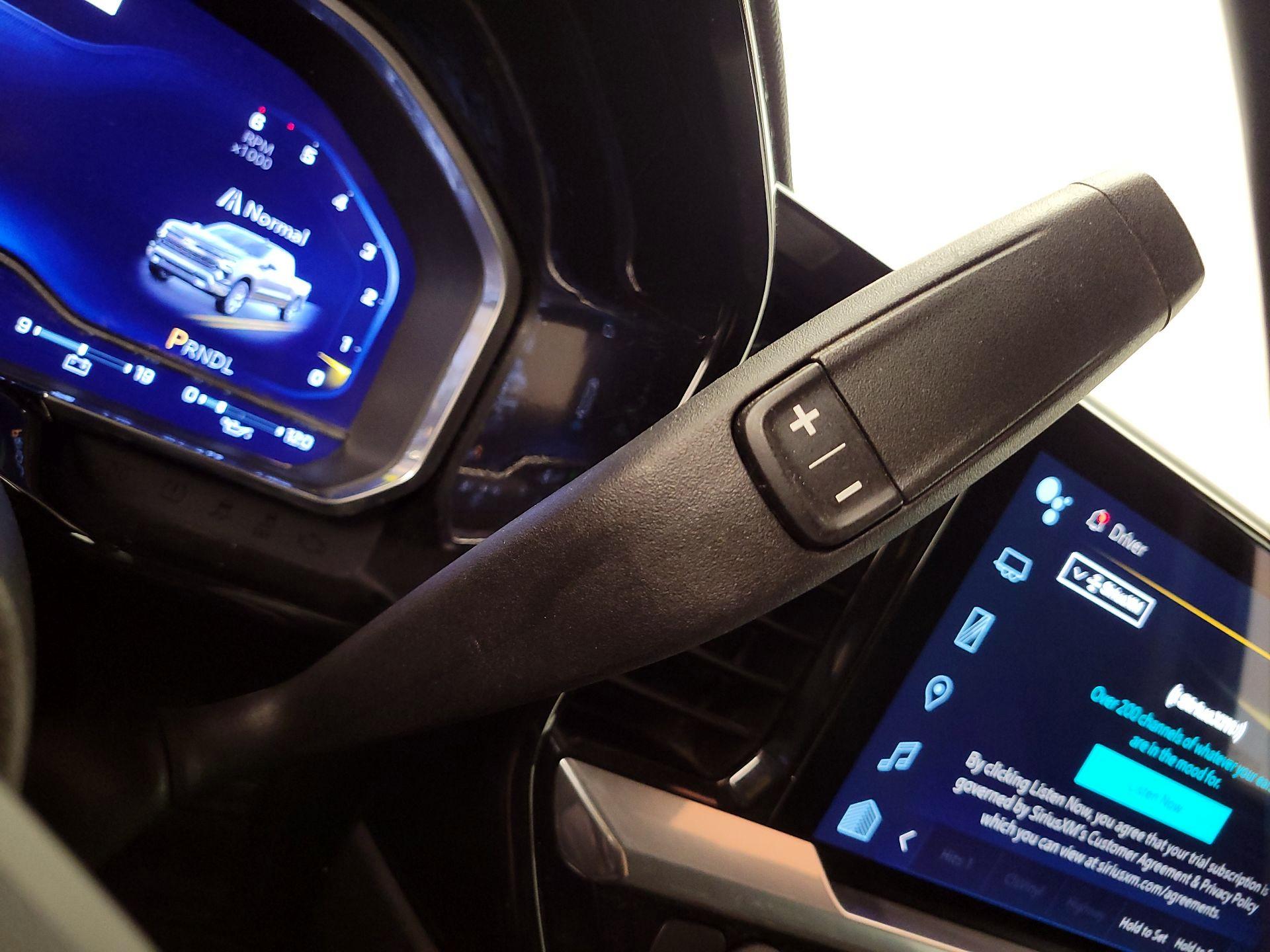 Thumbnail: 2022 Chevrolet Silverado 1500 - 17