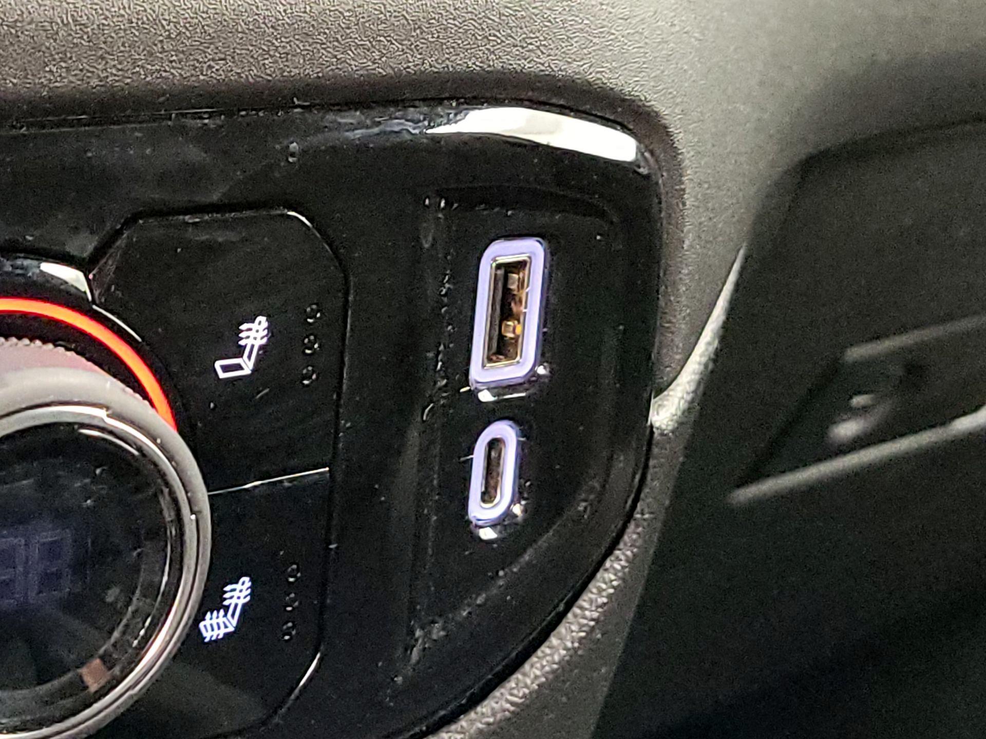 Thumbnail: 2022 Chevrolet Silverado 1500 - 18