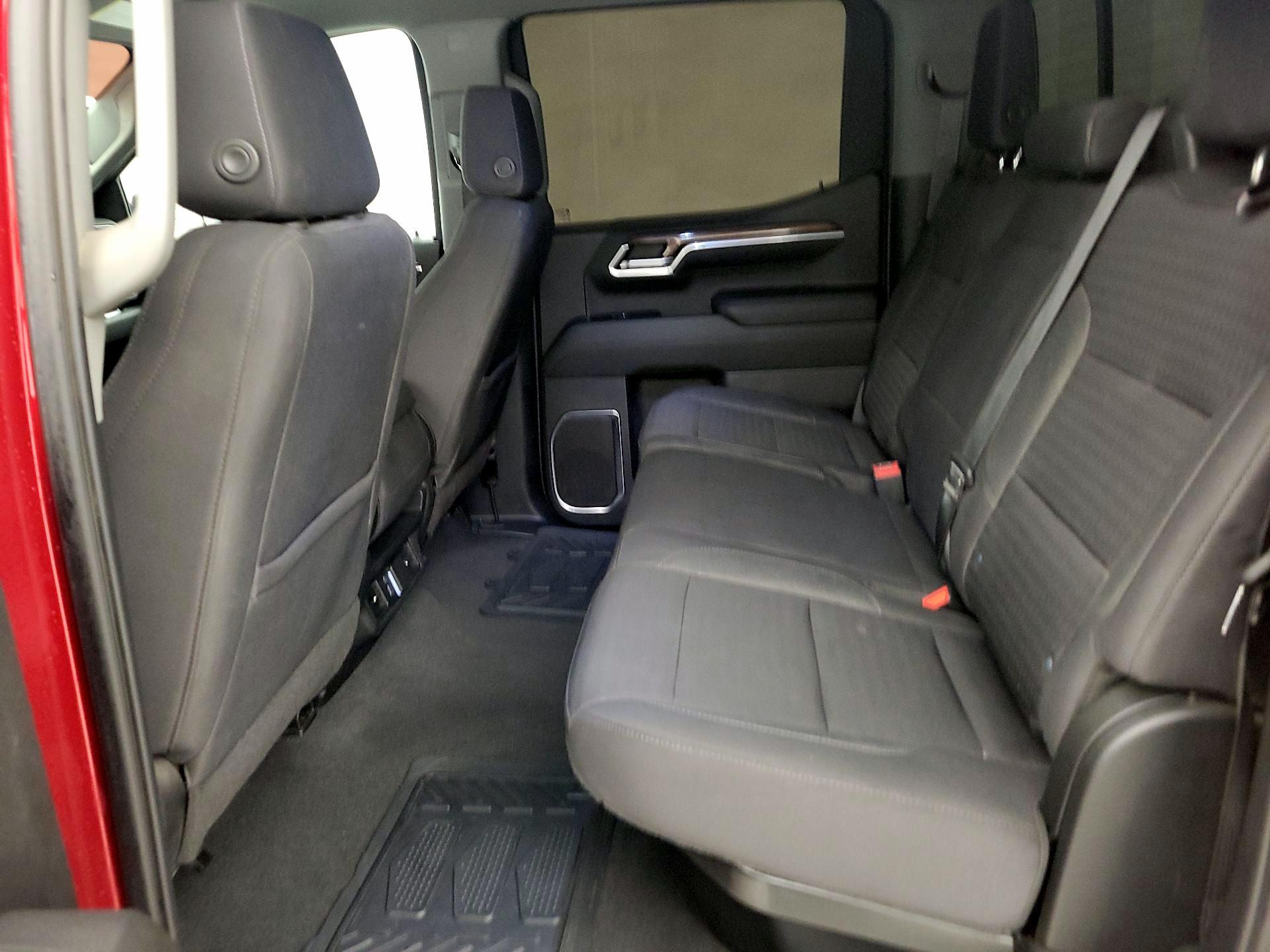 Thumbnail: 2022 Chevrolet Silverado 1500 - 19