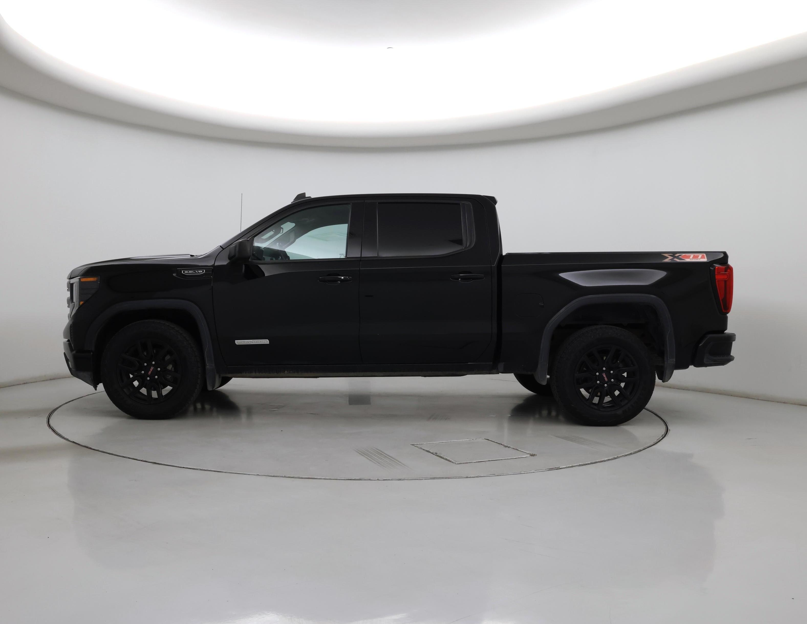 Thumbnail: 2022 GMC Sierra 1500 - 3