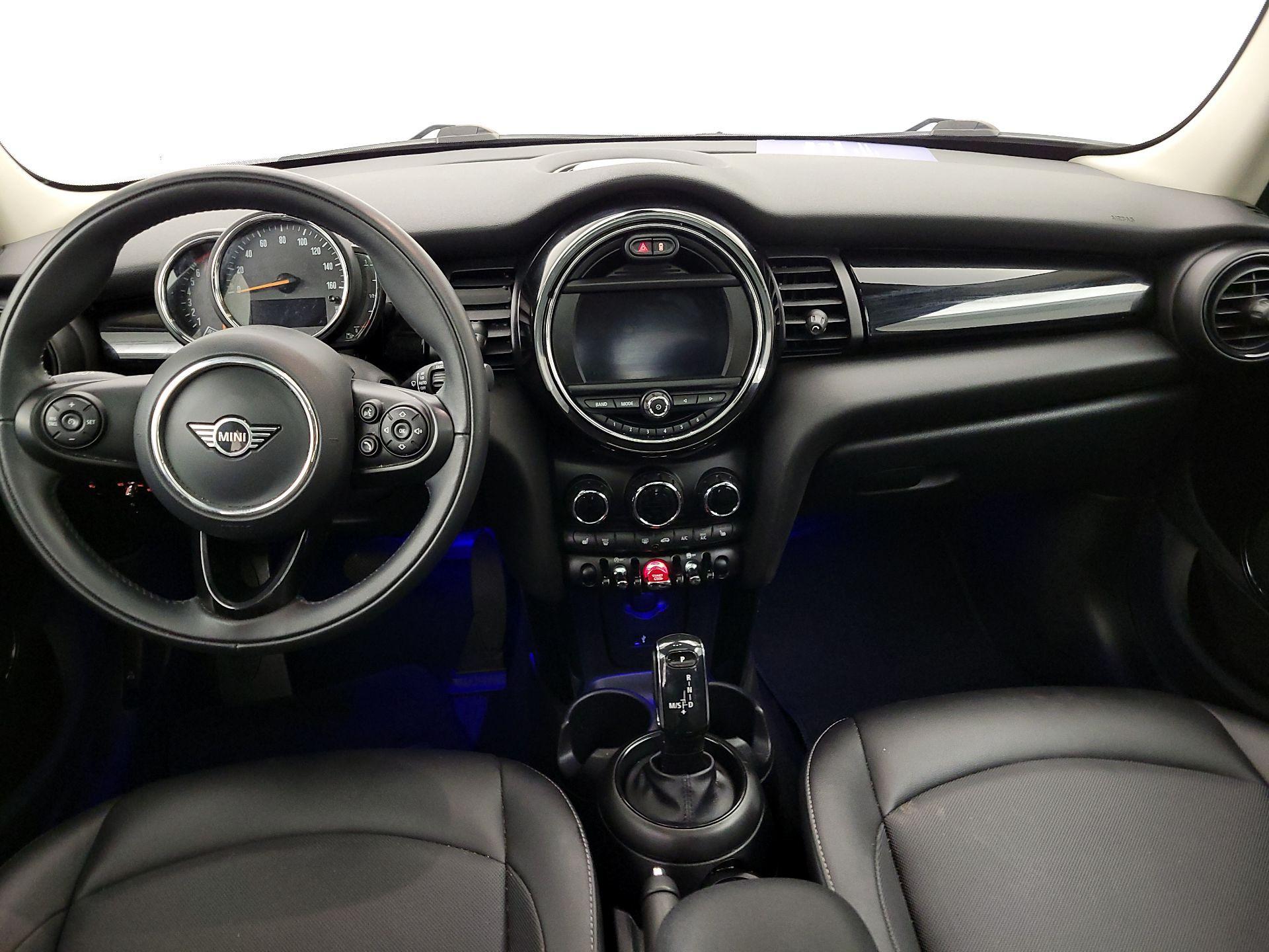 Thumbnail: 2021 MINI Cooper Hardtop - 9