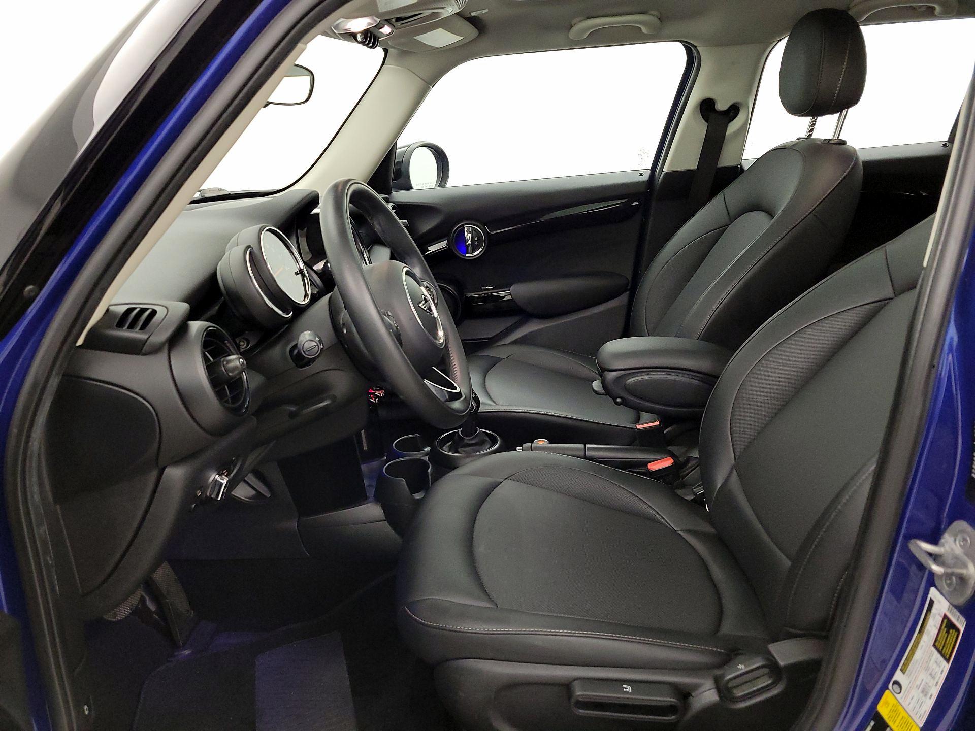 Thumbnail: 2021 MINI Cooper Hardtop - 11