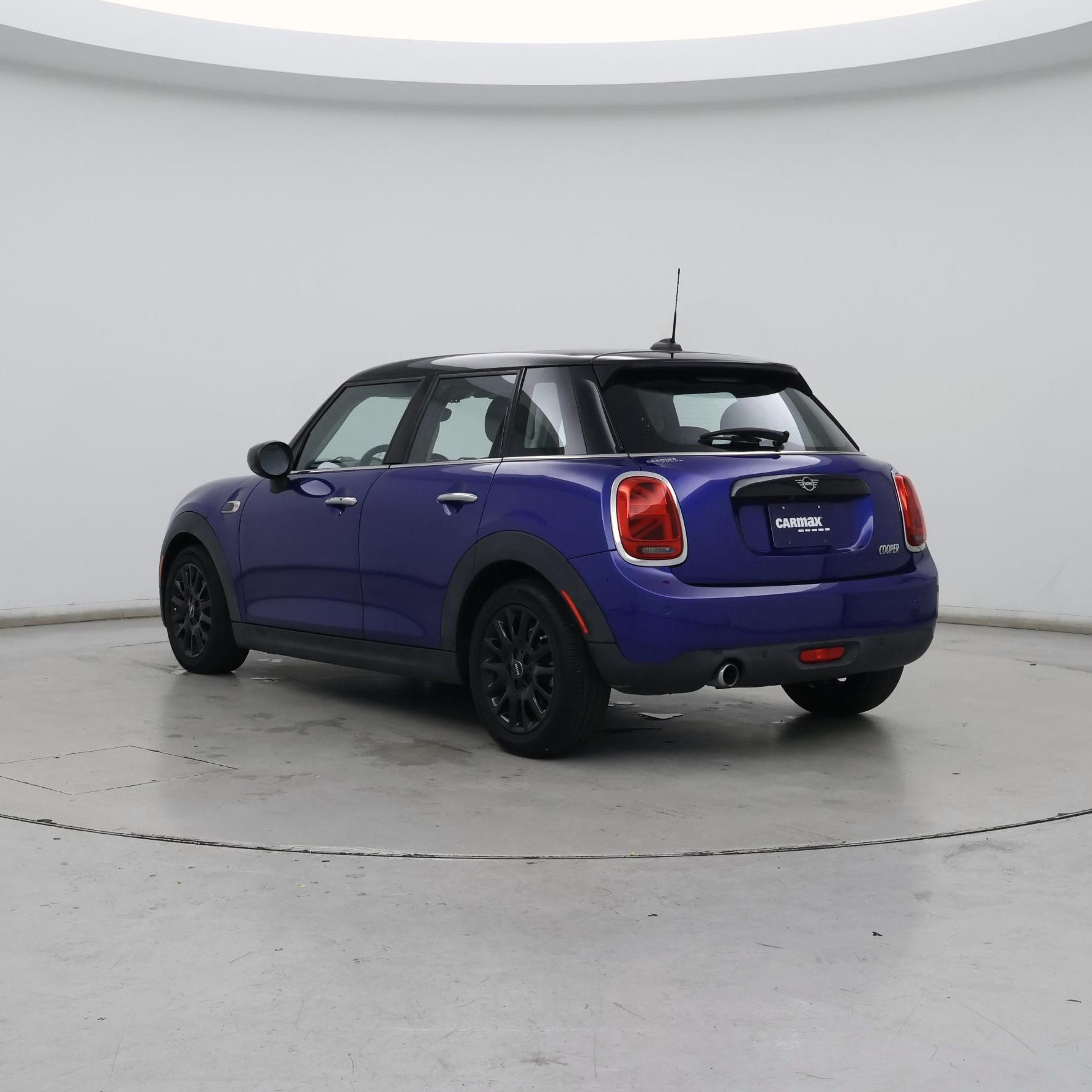 Thumbnail: 2021 MINI Cooper Hardtop - 2