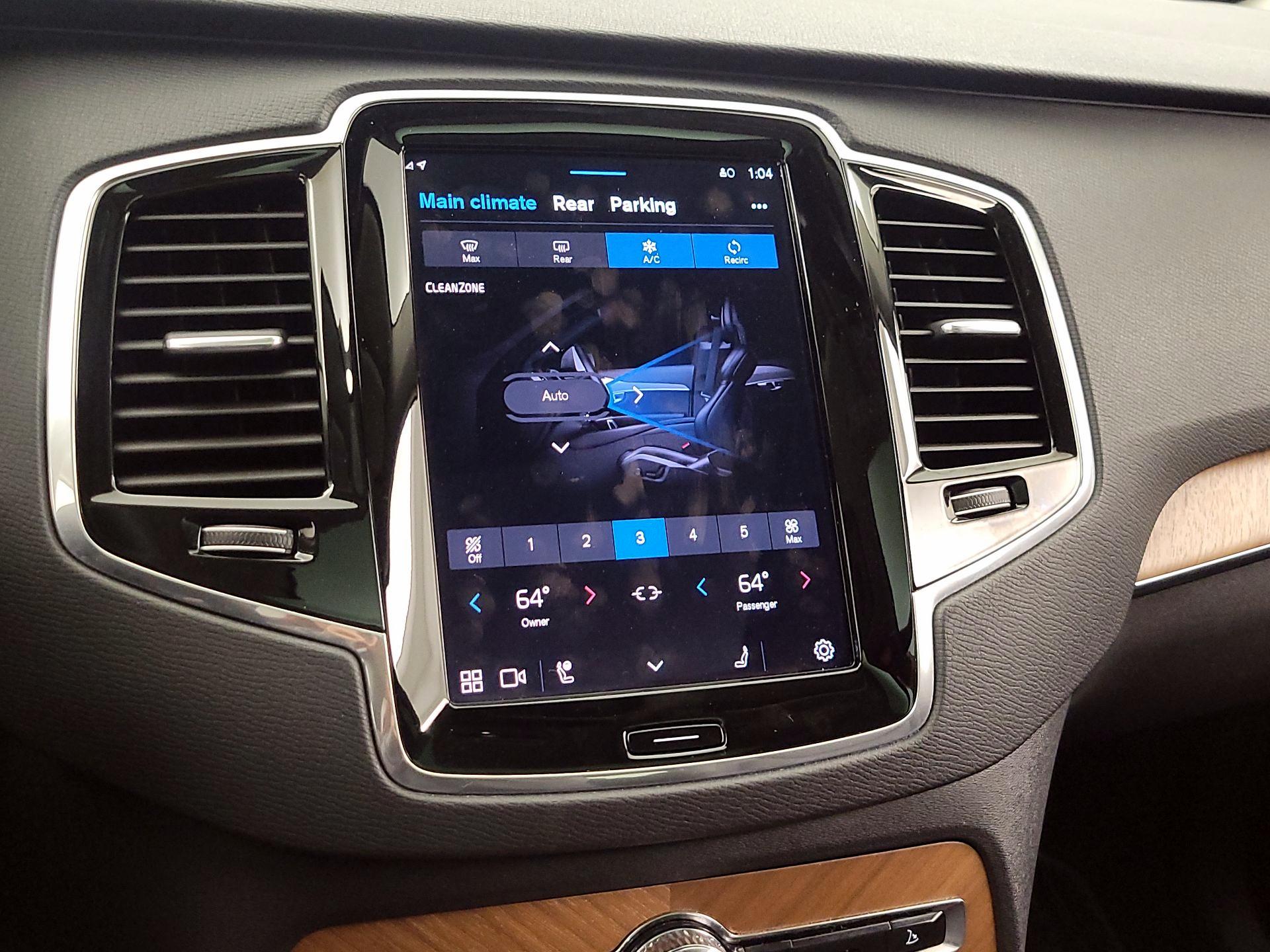 Thumbnail: 2023 Volvo XC90 - 16