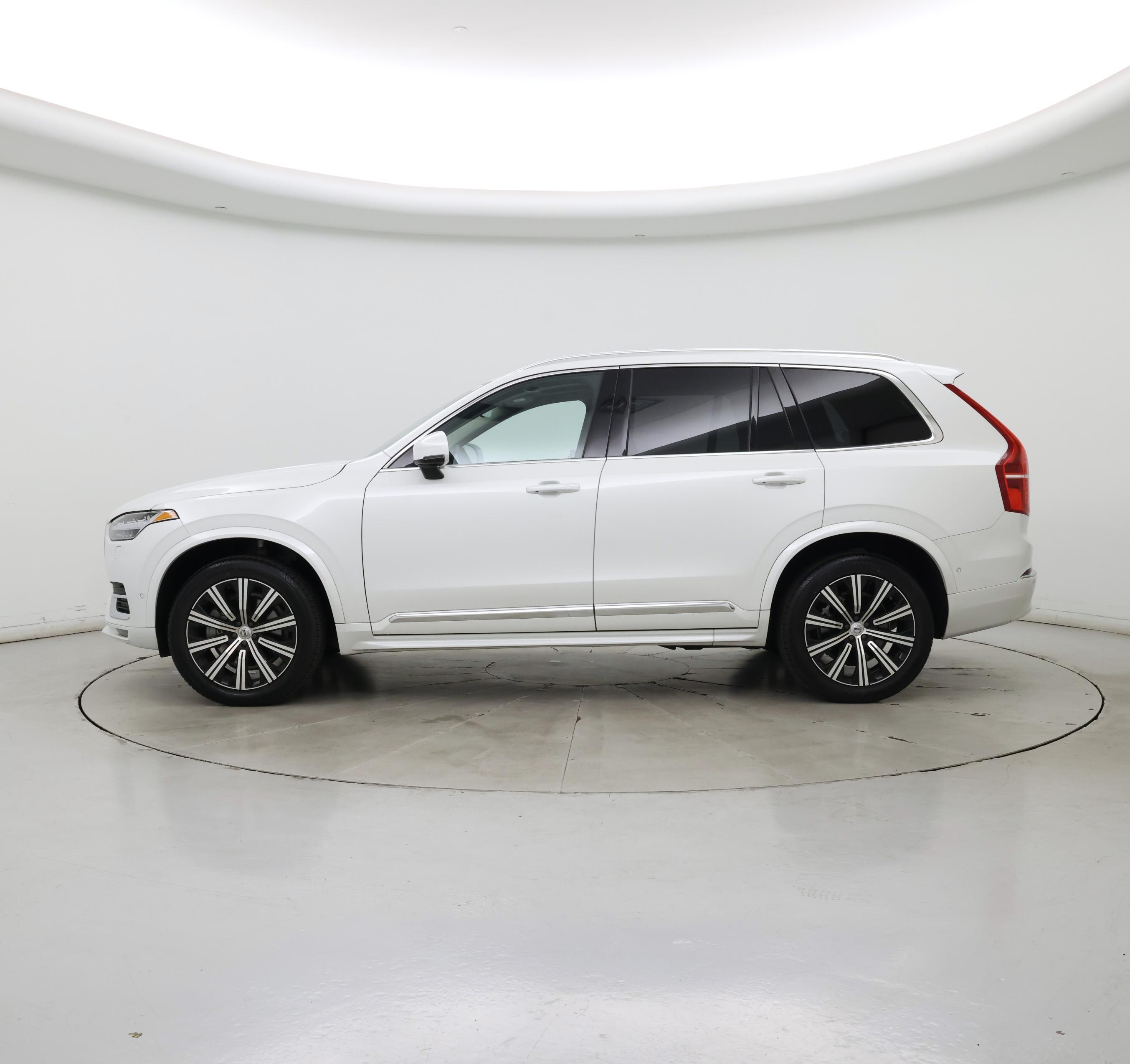 Thumbnail: 2023 Volvo XC90 - 3