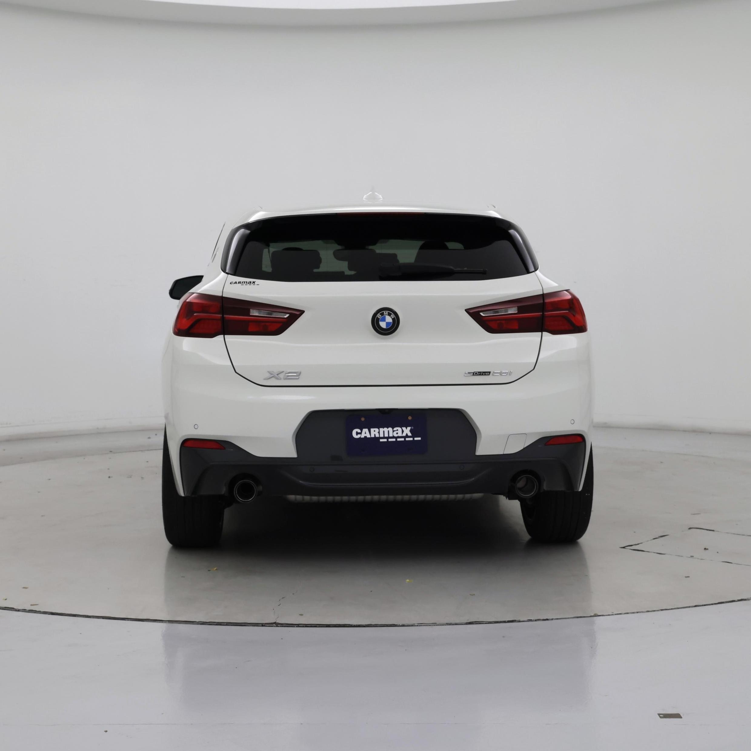 Thumbnail: 2023 BMW X2 - 6