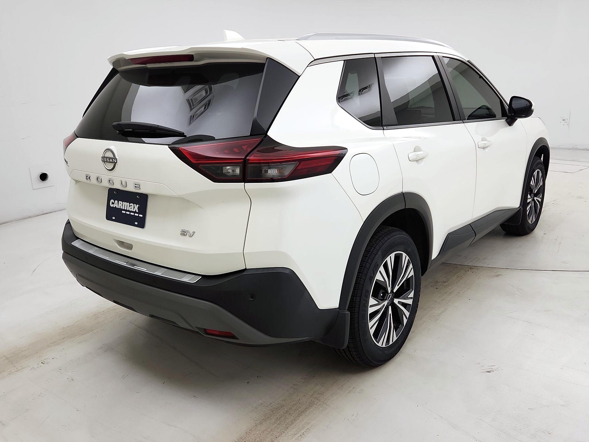Thumbnail: 2022 Nissan Rogue - 5