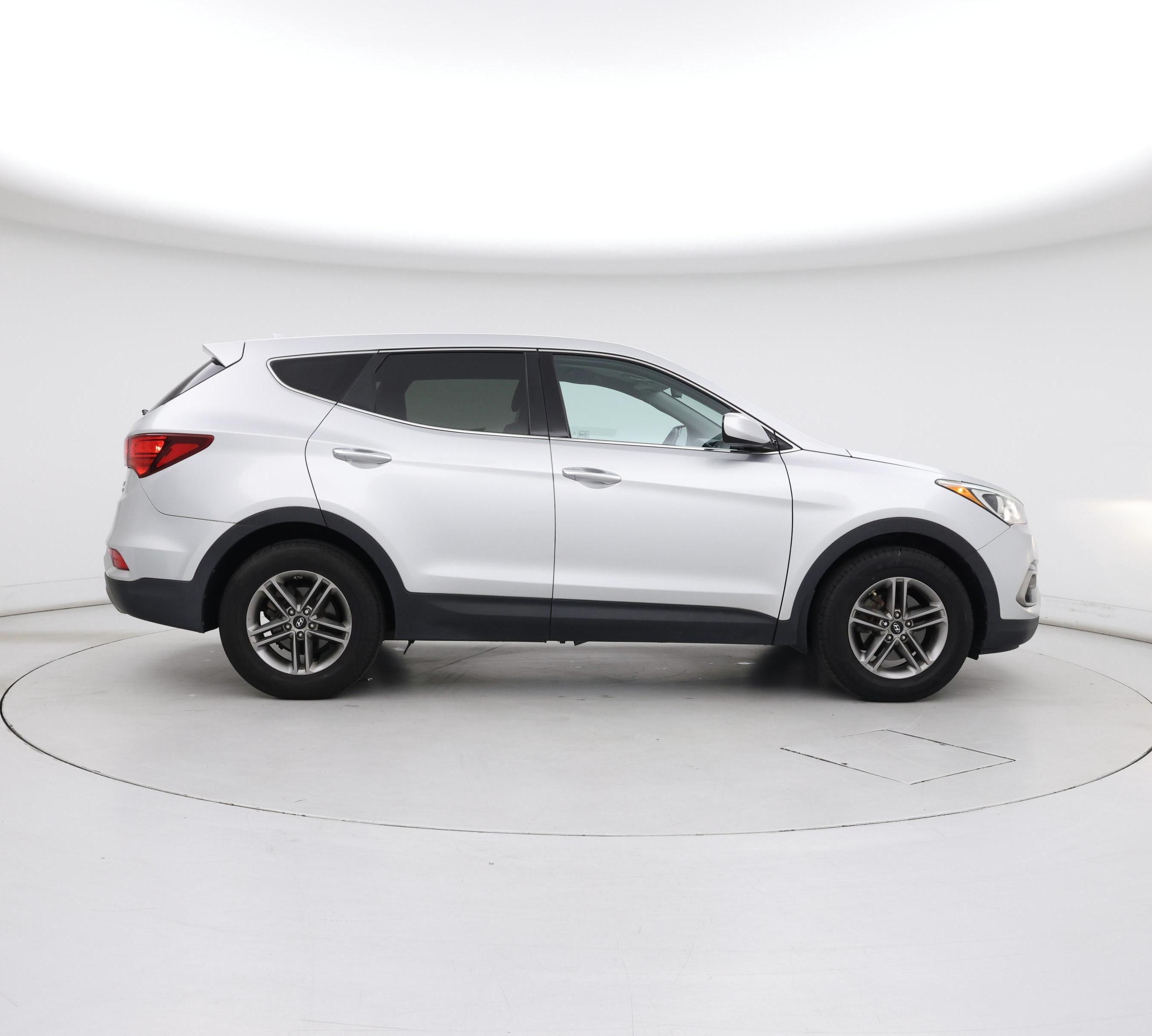 Thumbnail: 2017 Hyundai Santa Fe - 7