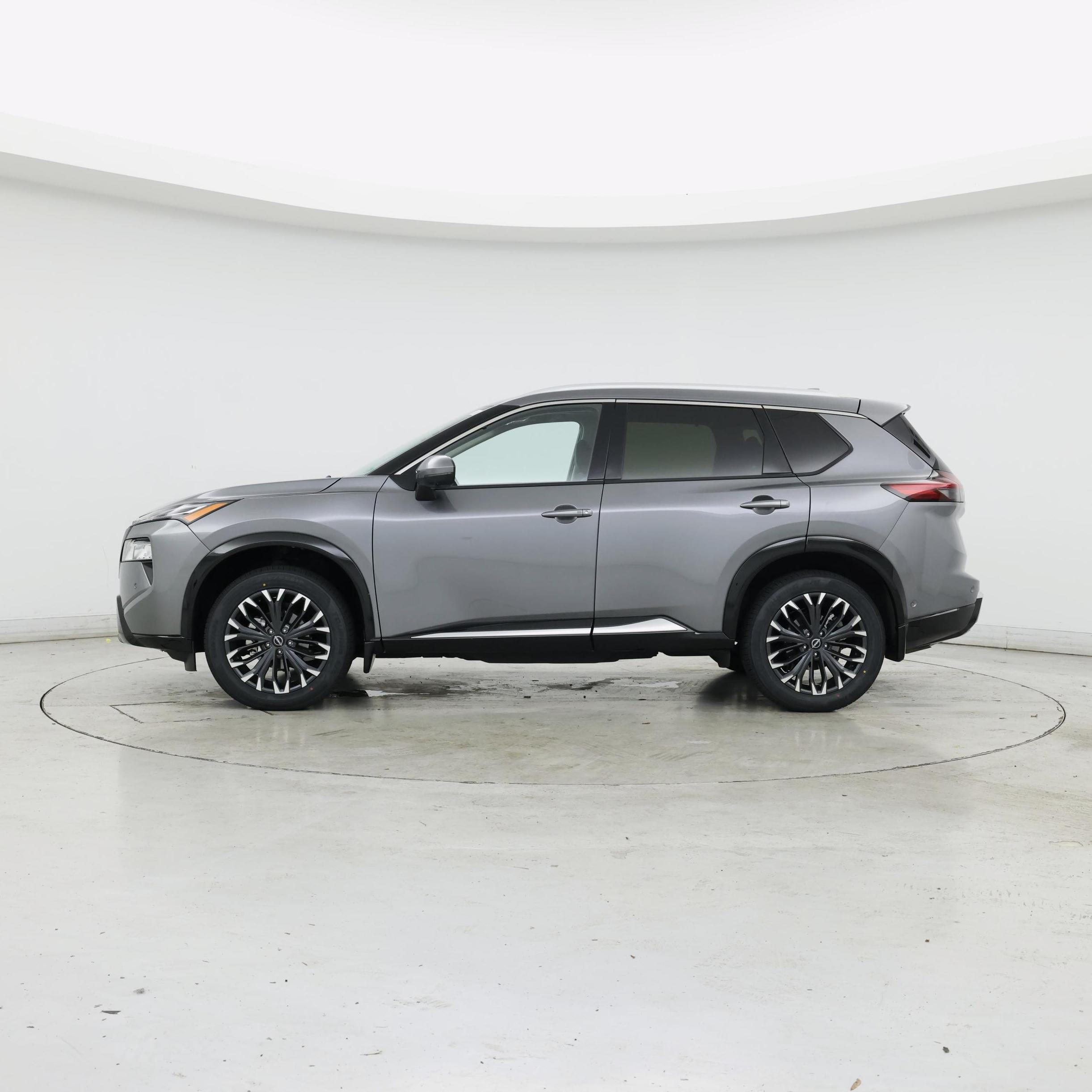 Thumbnail: 2024 Nissan Rogue - 3