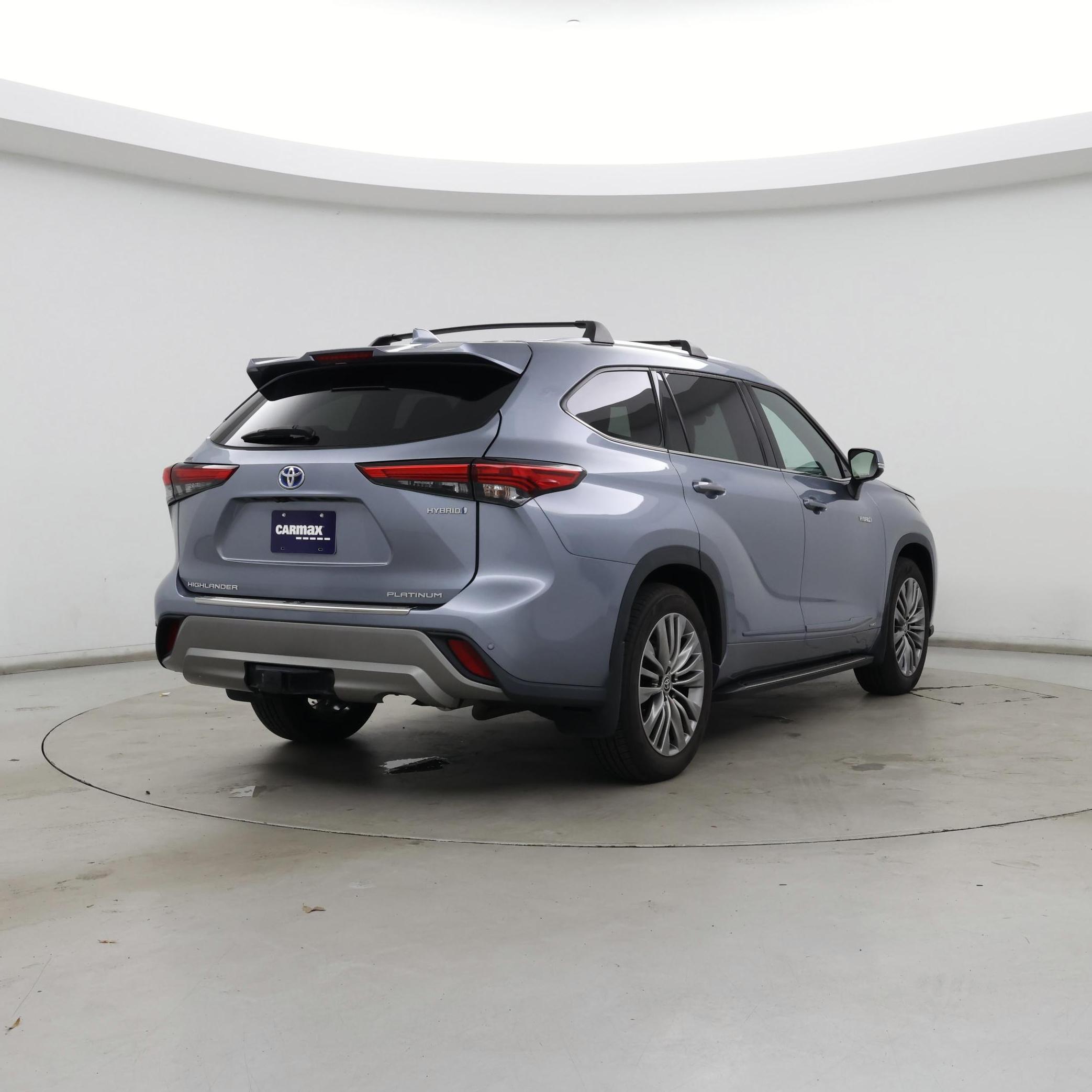 Thumbnail: 2021 Toyota Highlander - 8