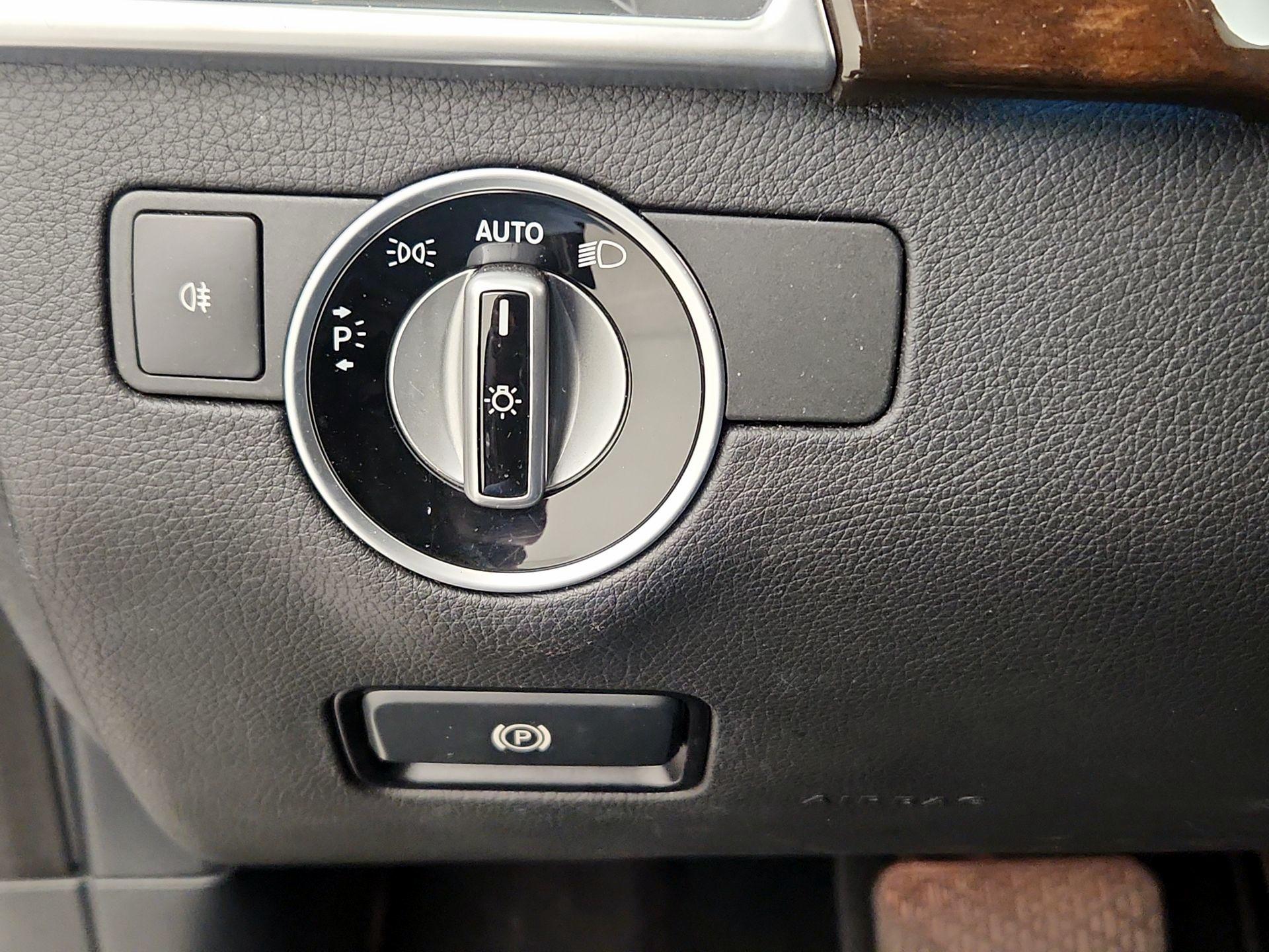 Thumbnail: 2015 Mercedes-Benz GL-Class - 13