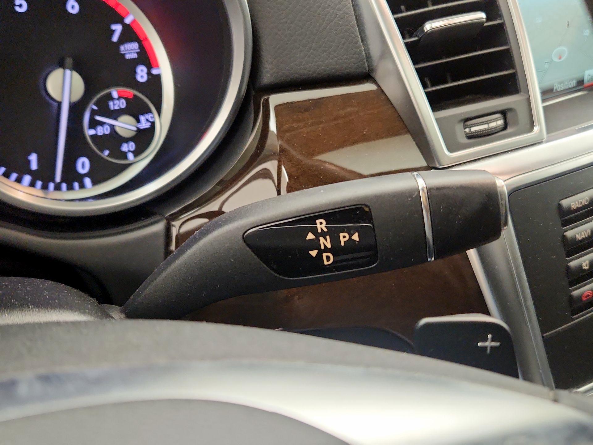 Thumbnail: 2015 Mercedes-Benz GL-Class - 18