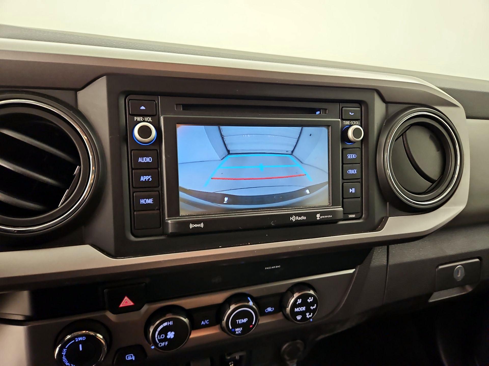 Thumbnail: 2019 Toyota Tacoma - 14