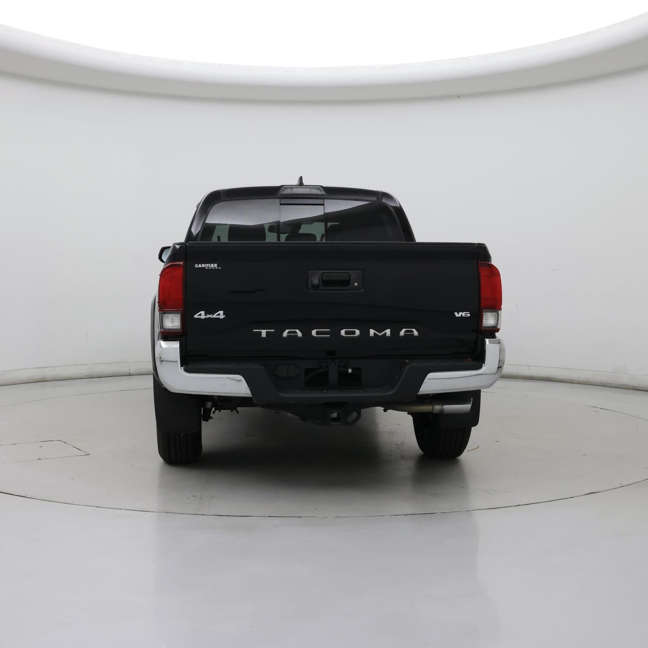 Thumbnail: 2019 Toyota Tacoma - 6