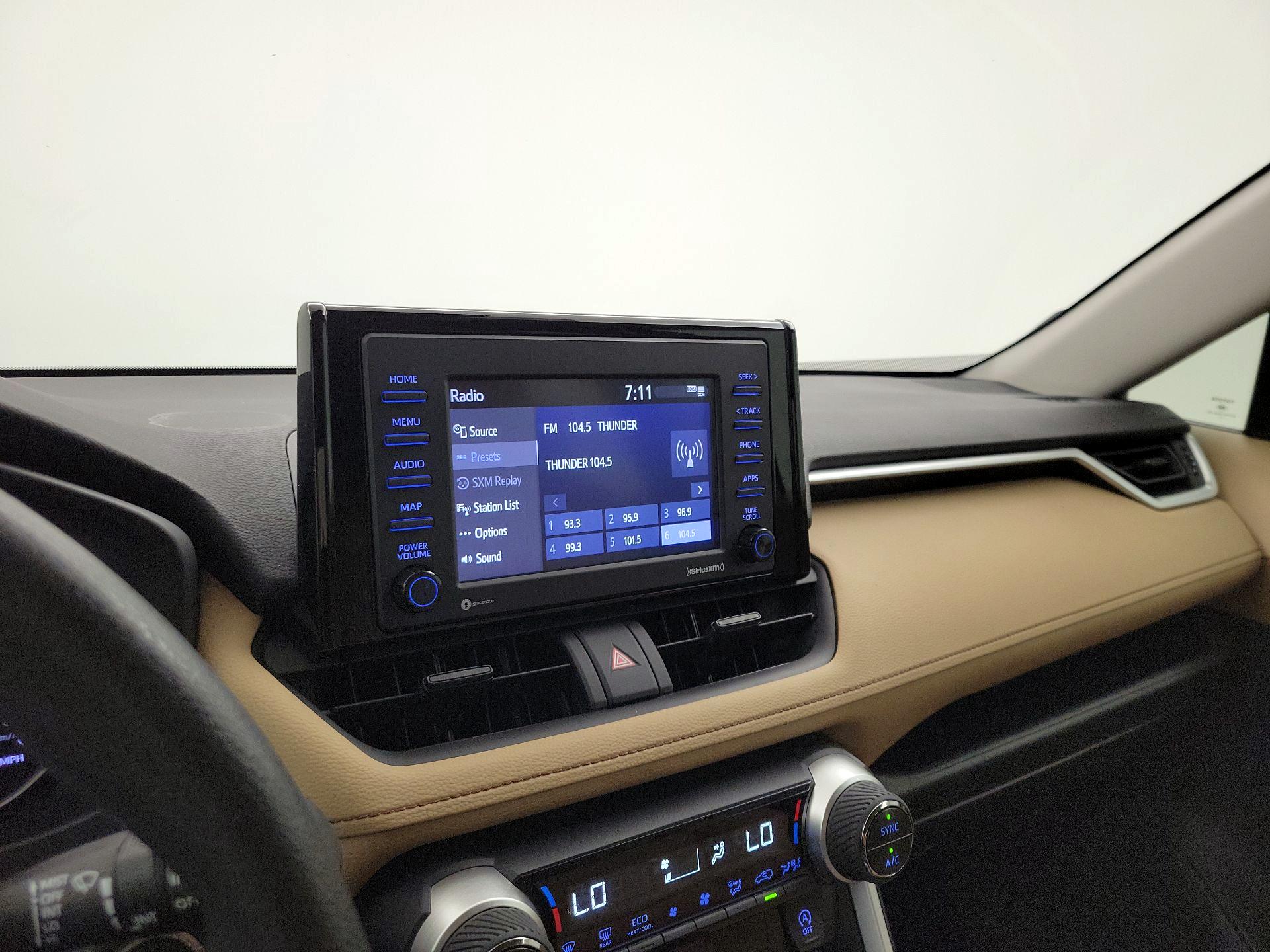 Thumbnail: 2022 Toyota RAV4 - 15