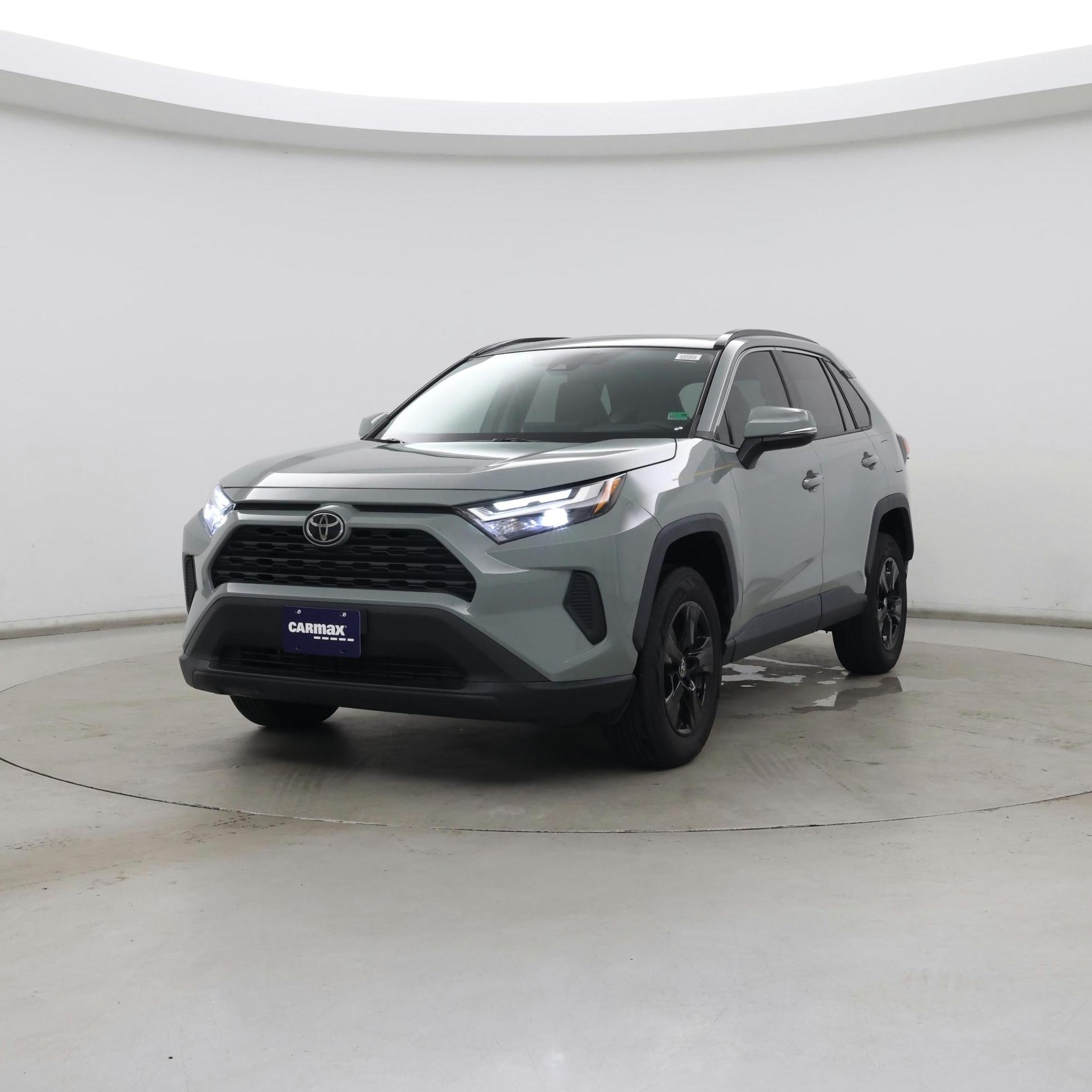 Thumbnail: 2022 Toyota RAV4 - 4
