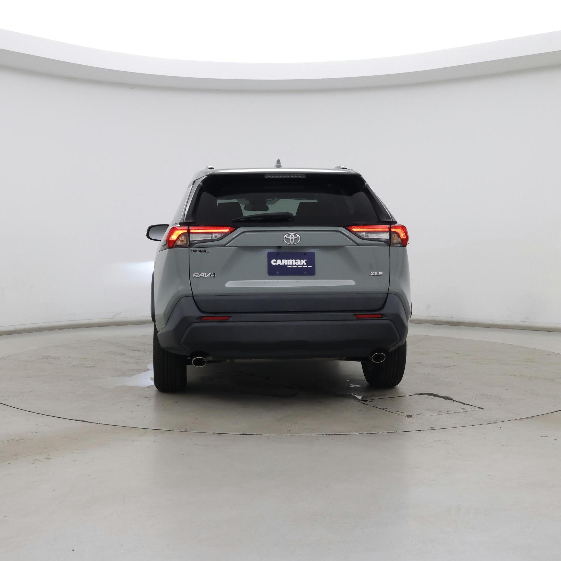Thumbnail: 2022 Toyota RAV4 - 6