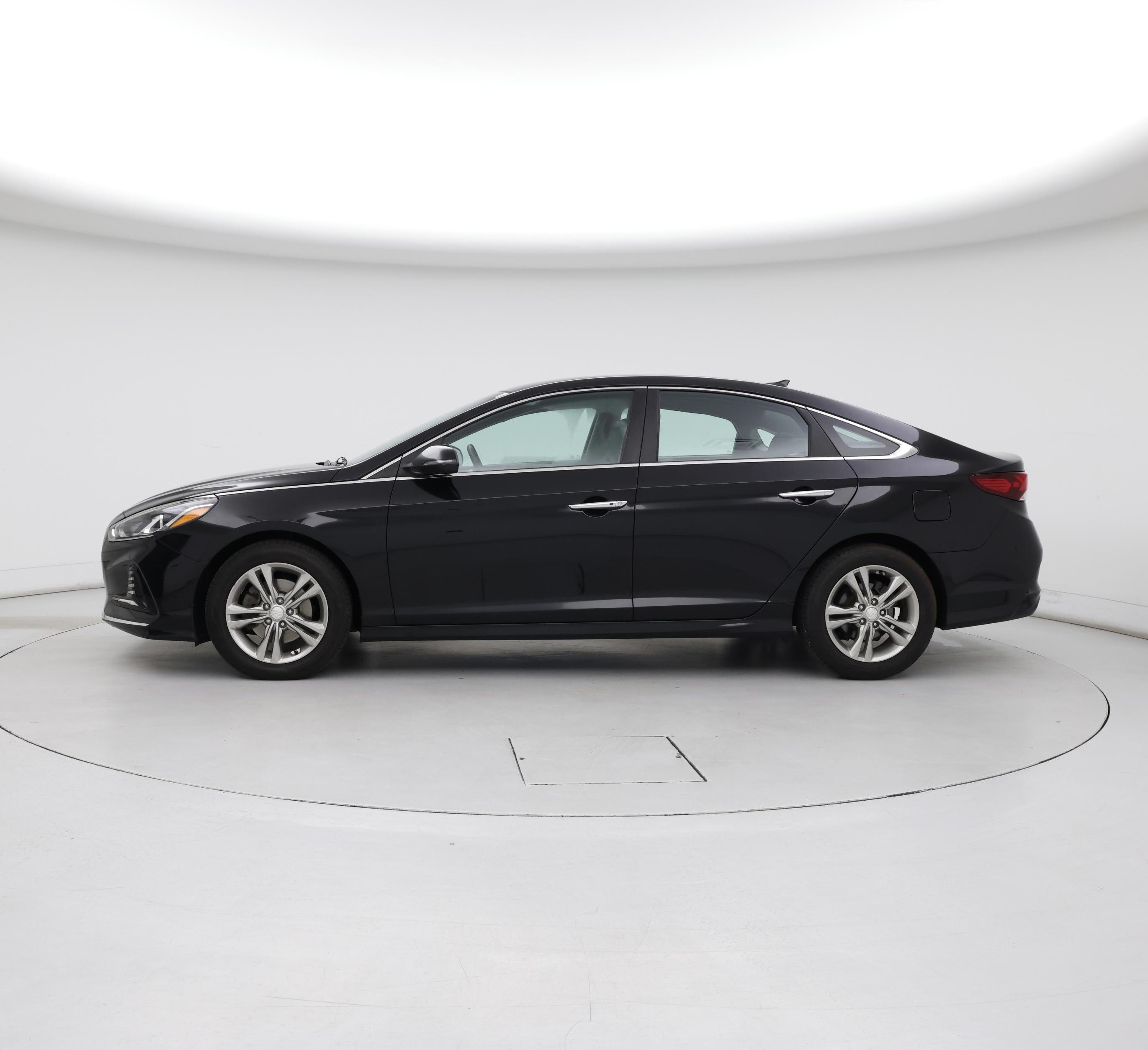 Thumbnail: 2018 Hyundai Sonata - 3