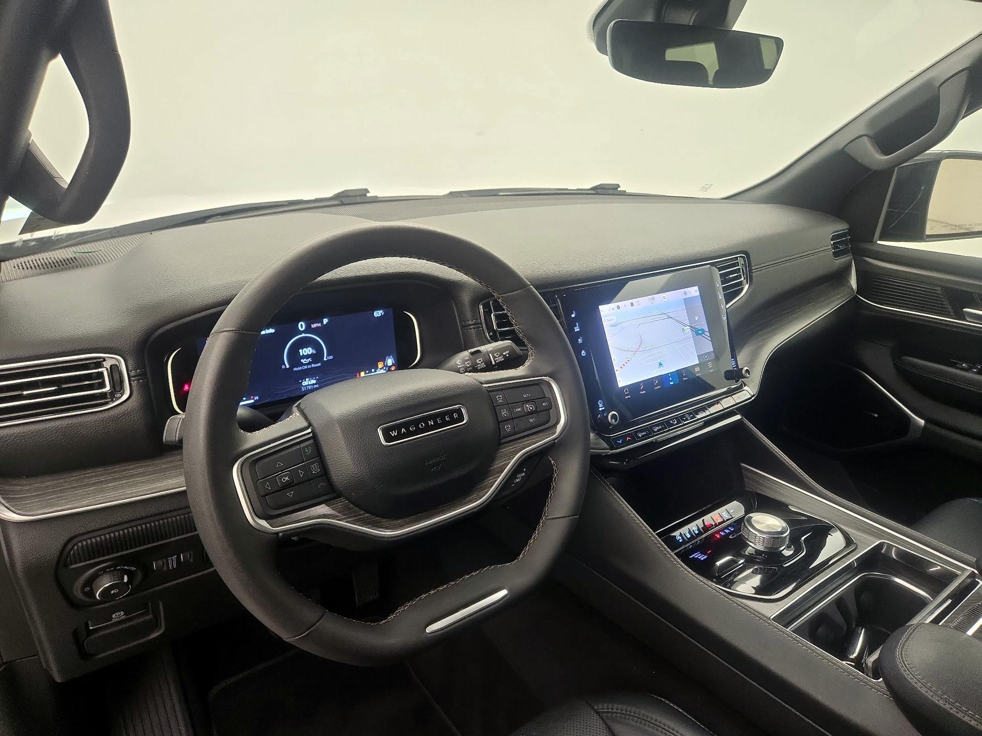 Thumbnail: 2024 Jeep Wagoneer - 9